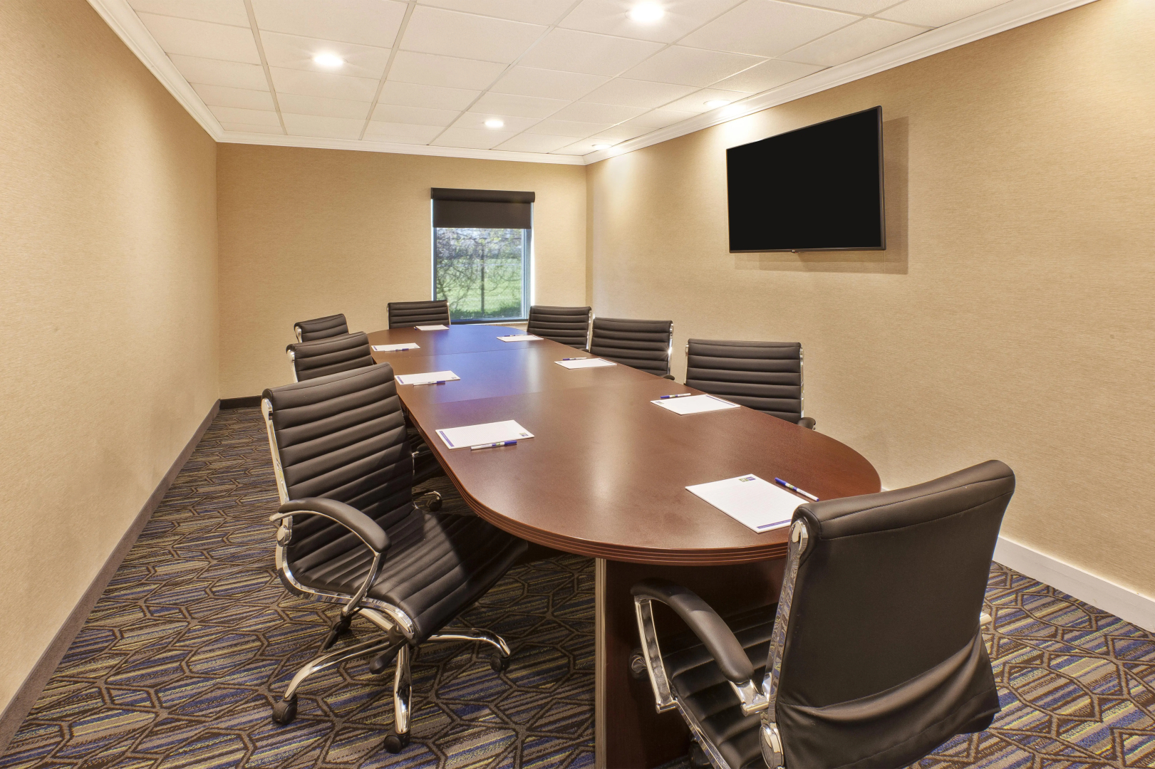 Country Inn & Suites by Radisson, Benton Harbor-St. Joseph, MI