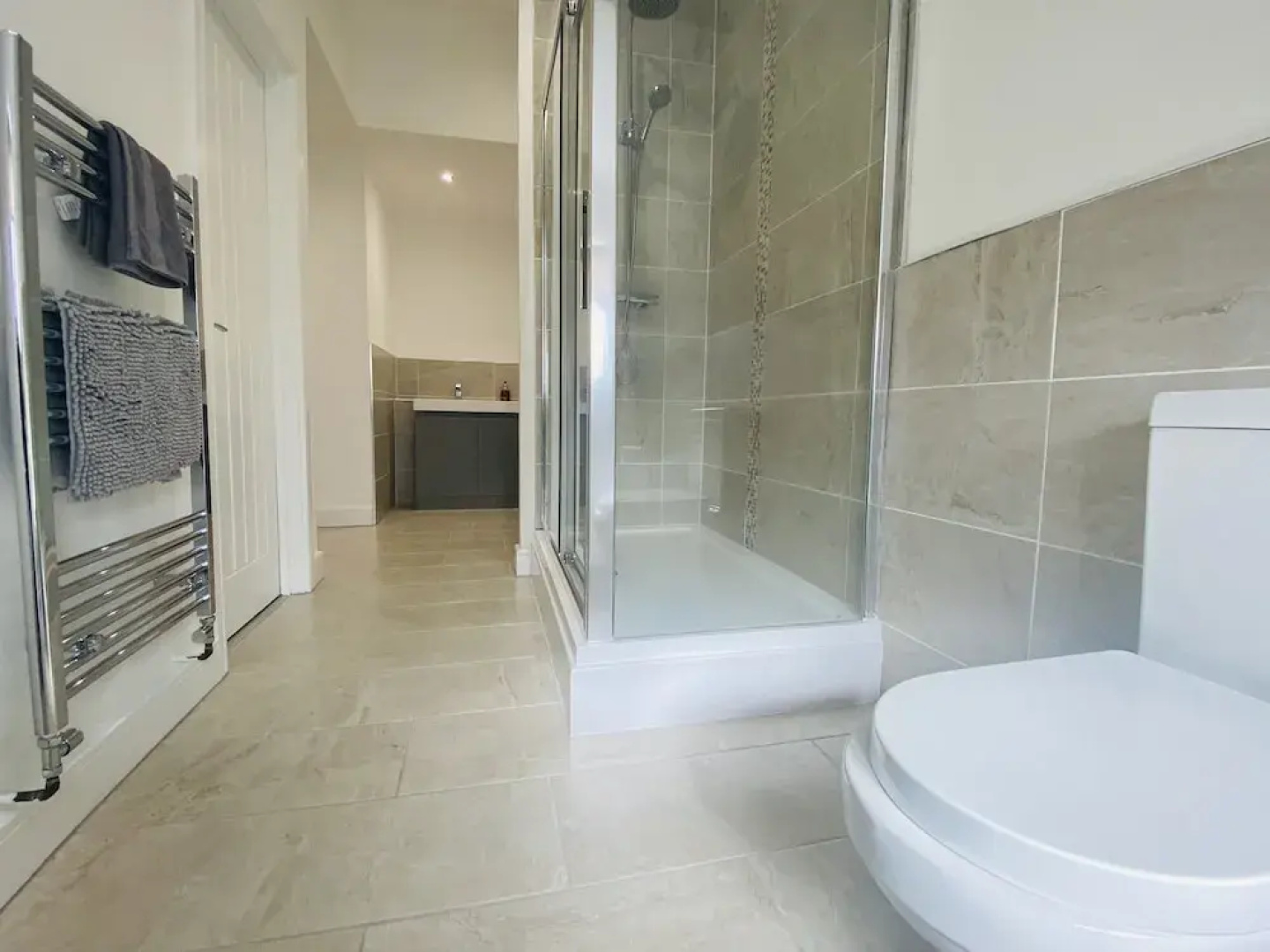 Seaview Luxury Apartments