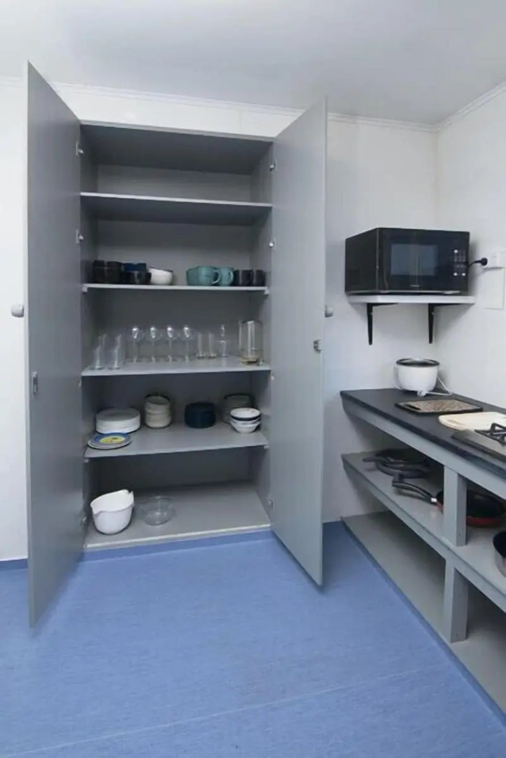 Piwaka Lodge and Backpackers