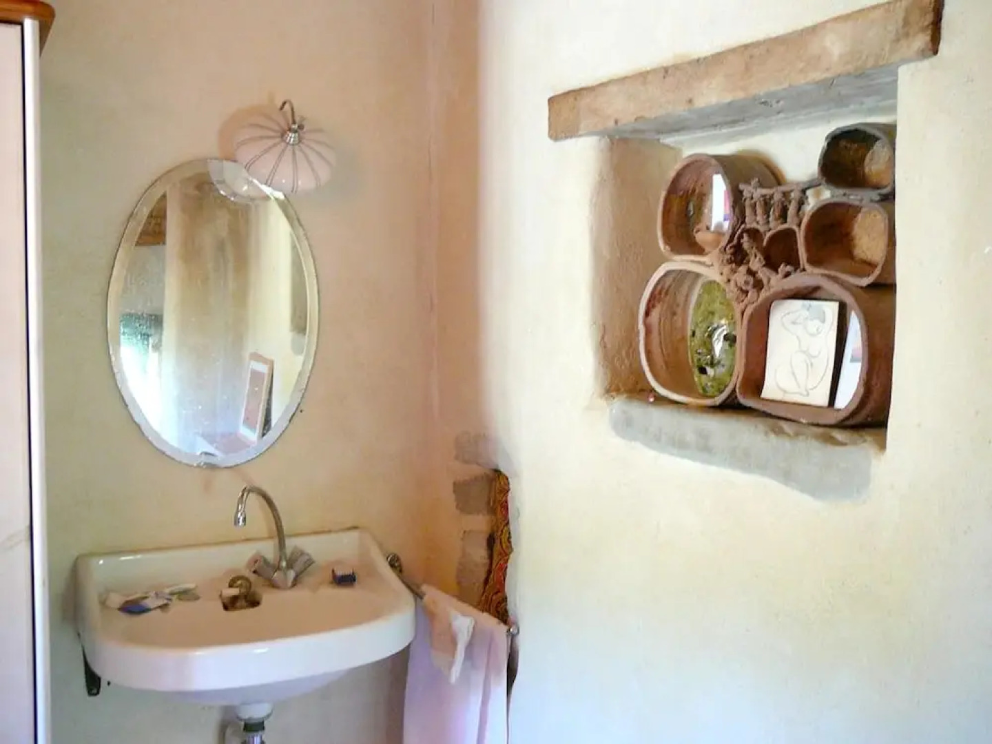 House With 3 Bedrooms in Vesc, With Furnished Terrace and Wifi