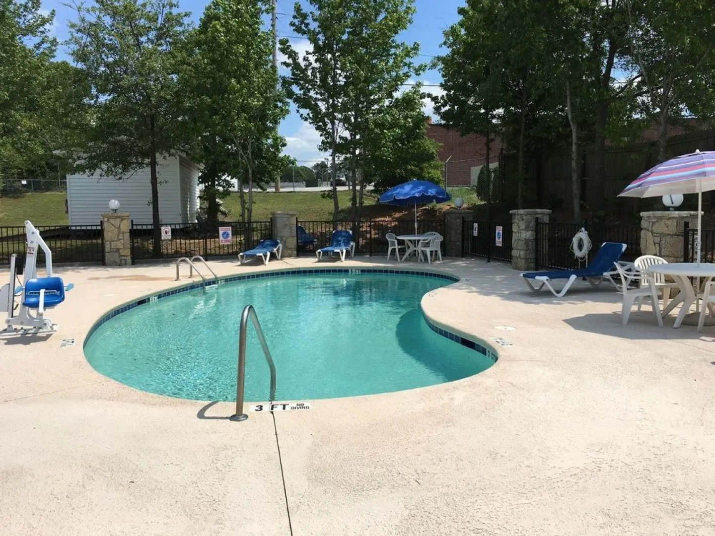Americas Best Value Inn Conyers
