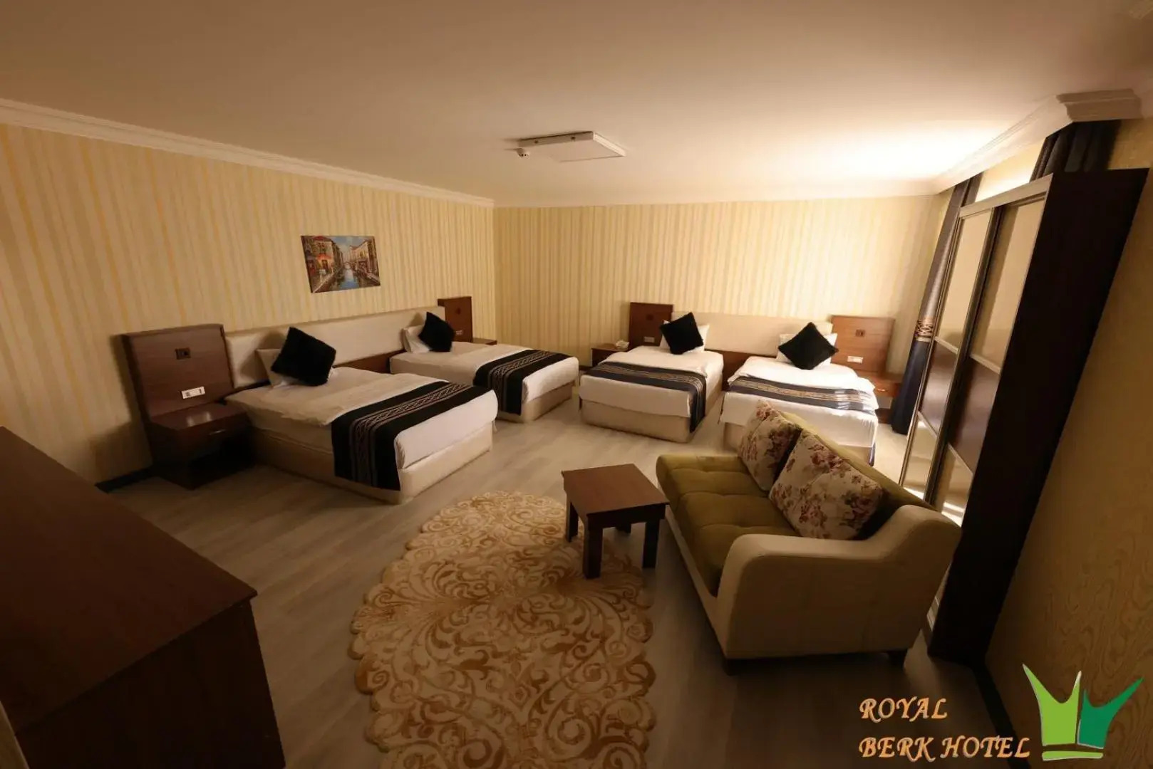 Royal Berk Hotel