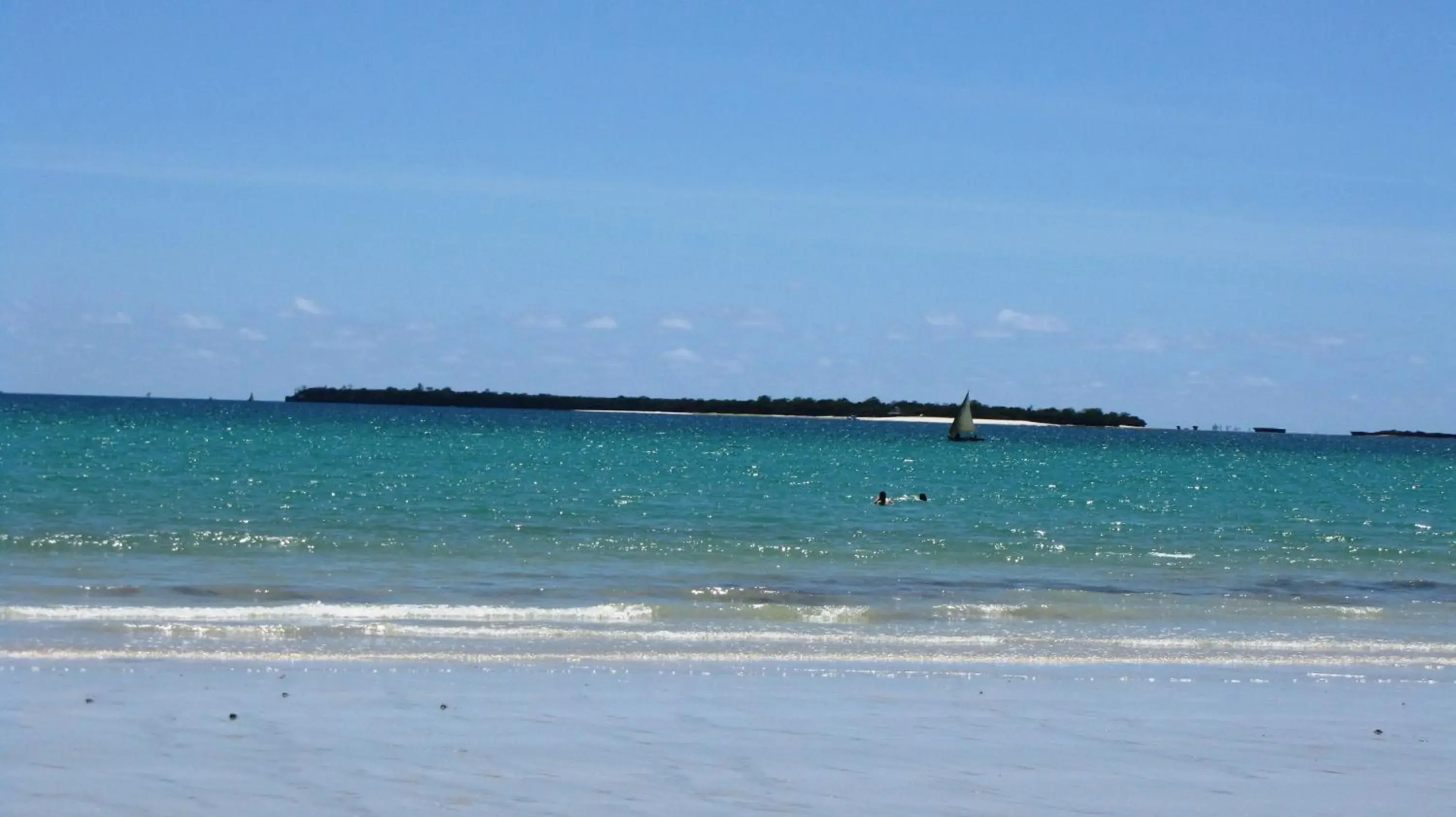 Kipepeo Beach  Village
