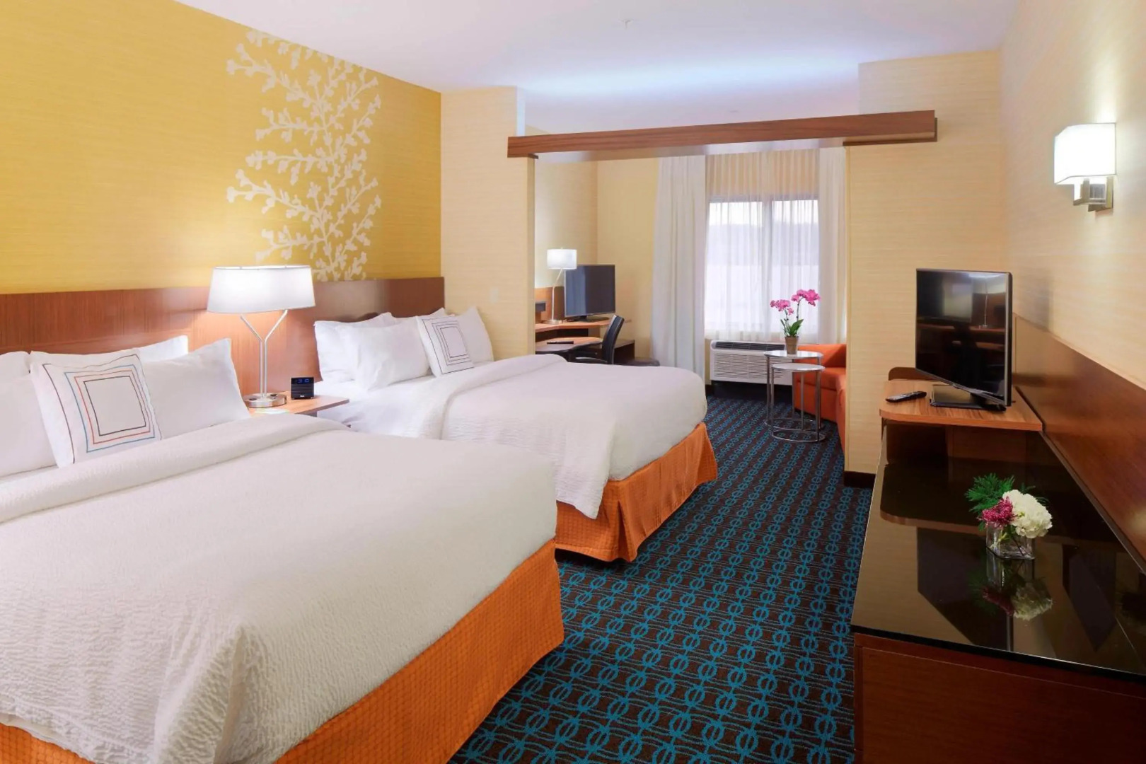 Fairfield Inn & Suites Springfield Northampton/Amherst