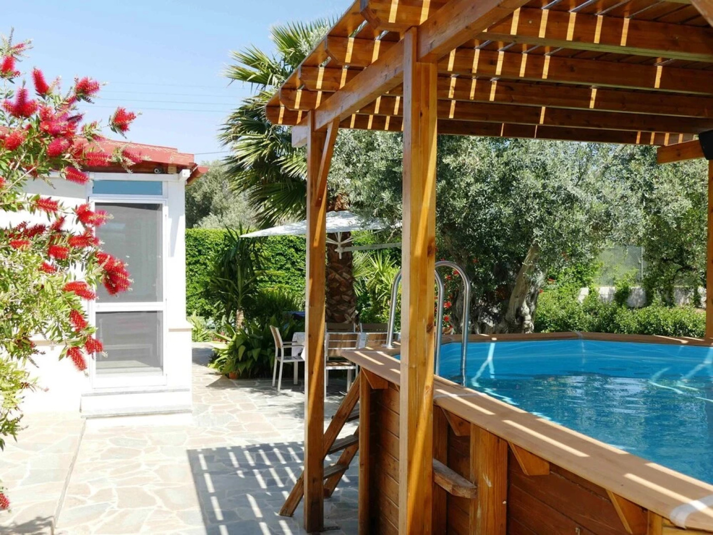 Home With Small Pool Near Athens, Easily Accessible by Public Transport