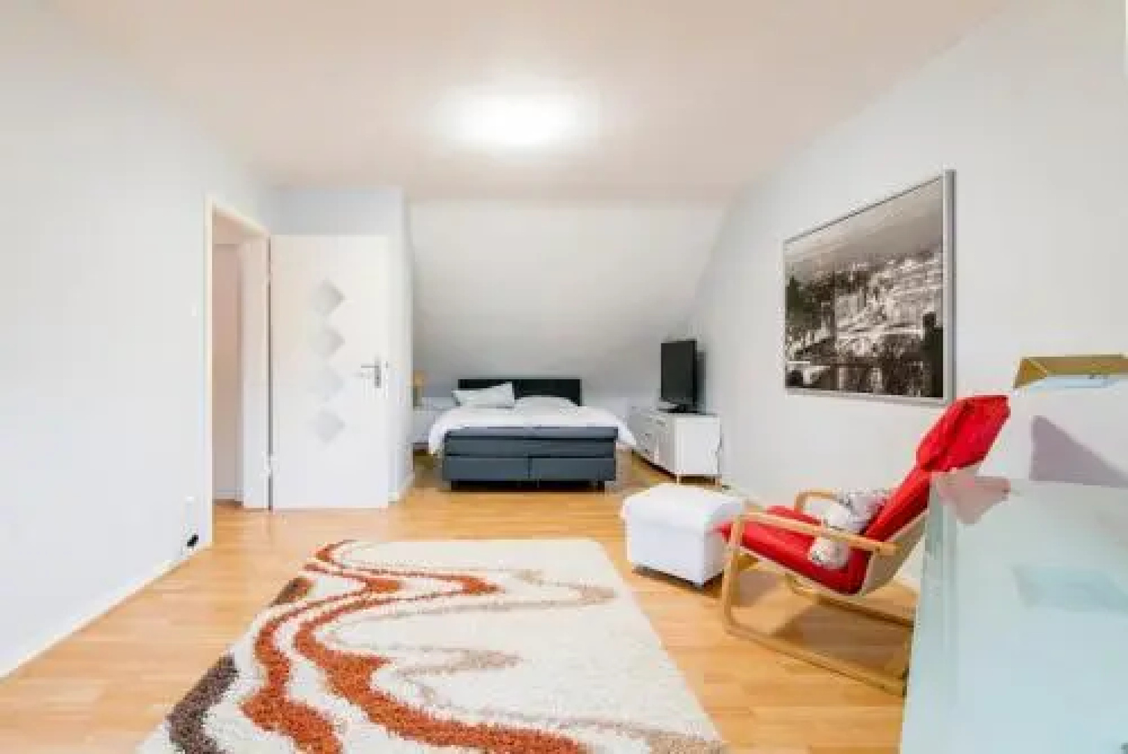 4 Private Rooms, 7 Persons (6433)