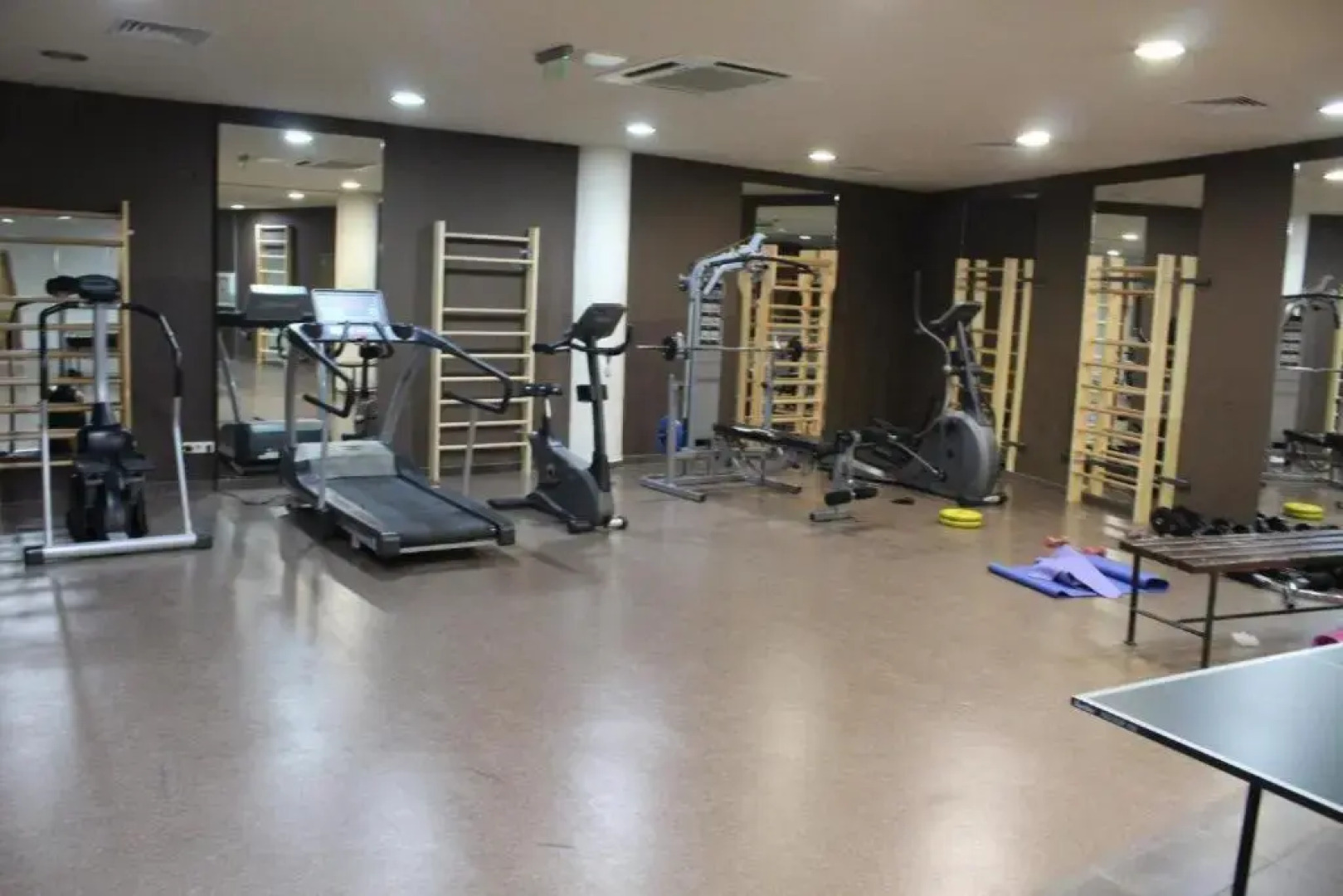 Apartments in Aspen Suites