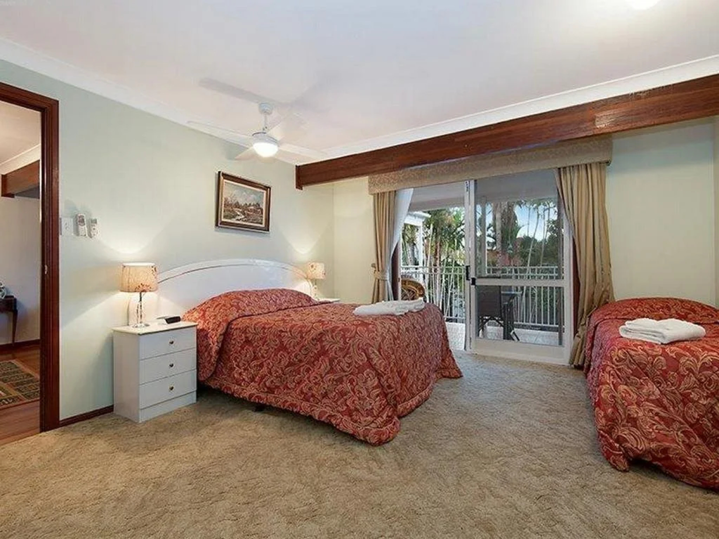 Ainslie Manor Guests House