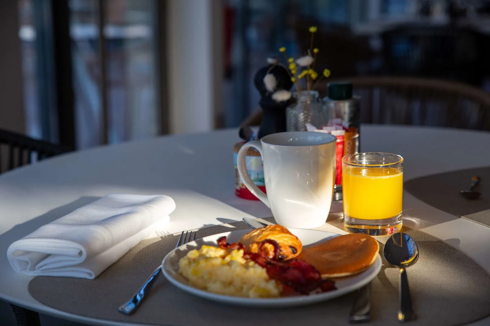 Zenitude Hotel la Valadière, an Ascend Collection Hotel