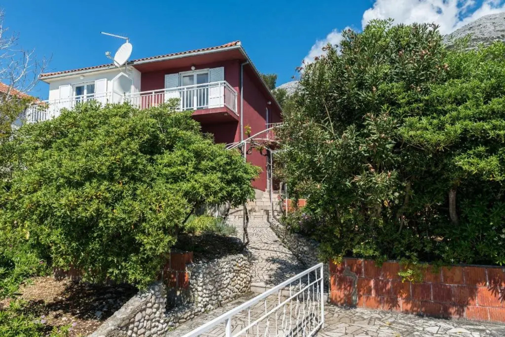 Apartments Šestanović