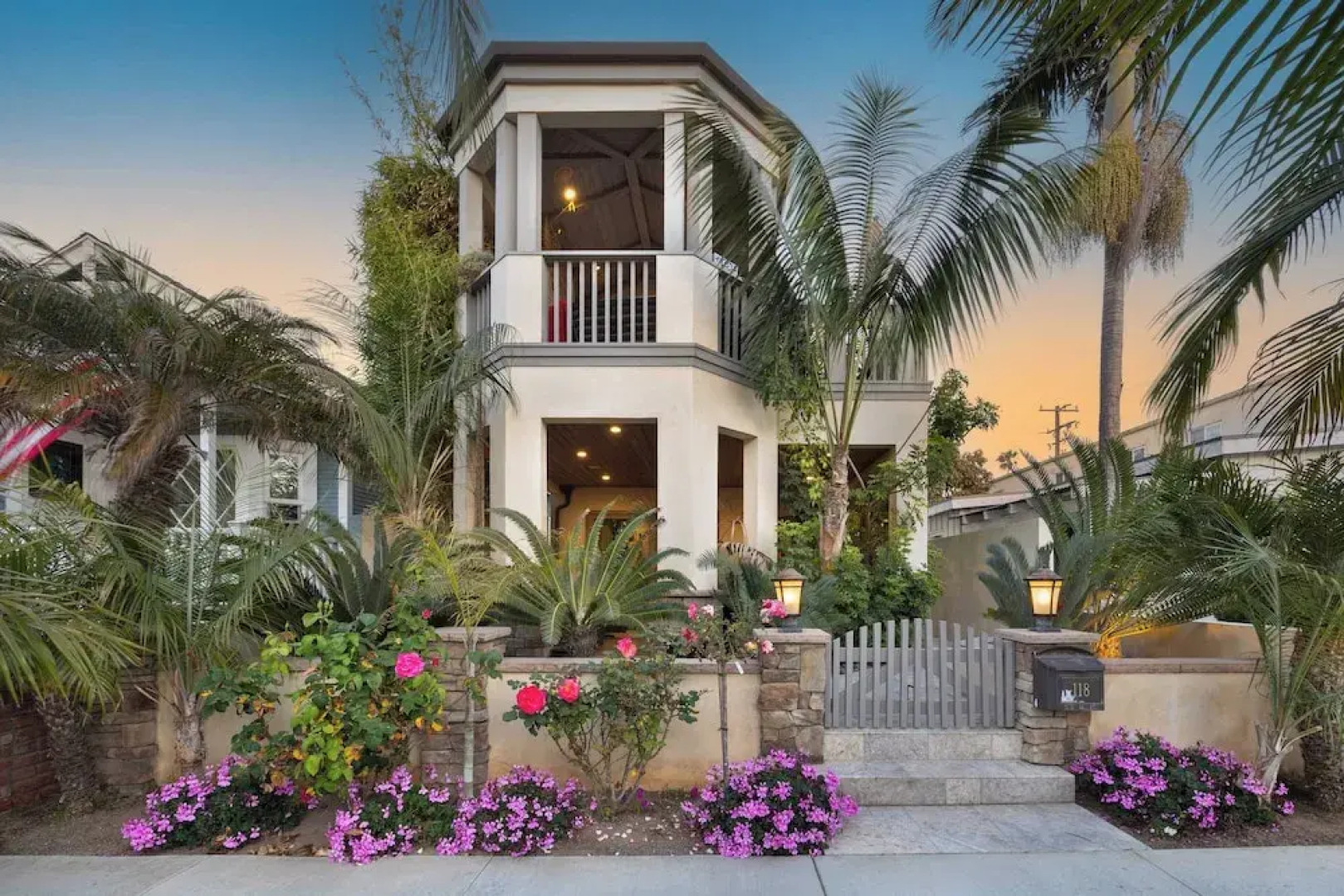 Seventh & Shore Stylish Seal Beach Home w/ Elevator, Fireplace + Bold Design
