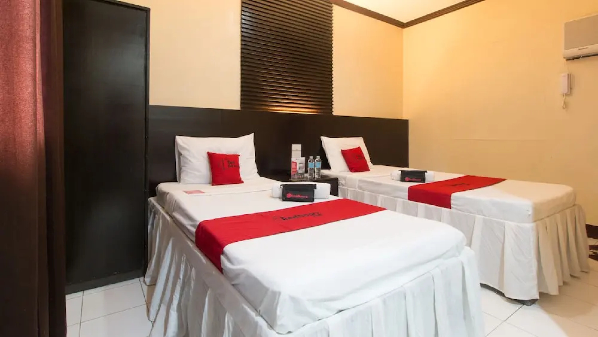 RedDoorz Plus near Tacloban Astrodome