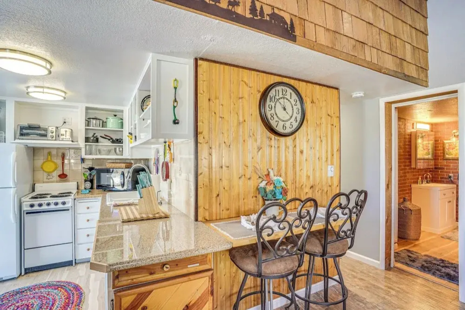 Charming Brian Head Condo Rental w/ Ski Shuttle!