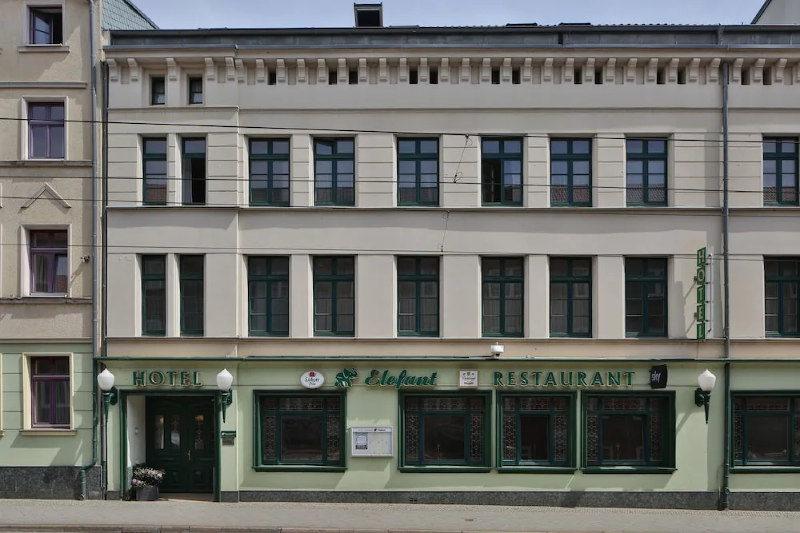 Hotel Elefant
