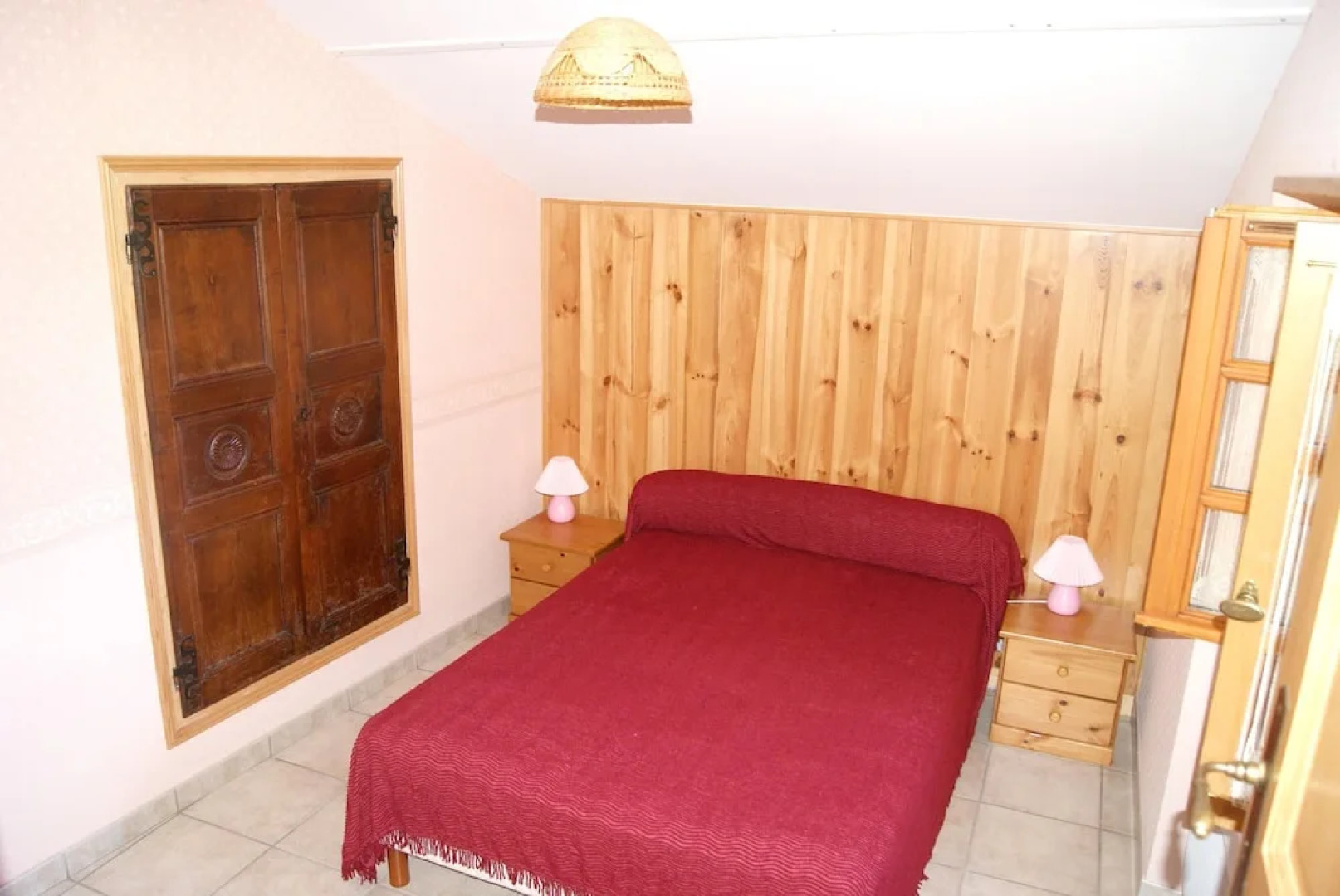 House With 3 Bedrooms in Saint-pal-de-senouire, With Wonderful Mountai