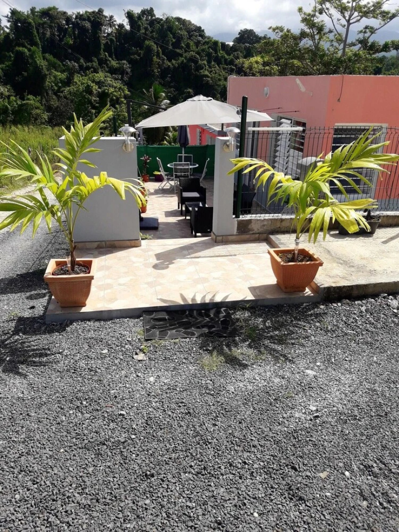 House with One Bedroom in Petit-Bourg, with Wonderful City View, Furnished Terrace And Wifi - 27 Km From the Beach