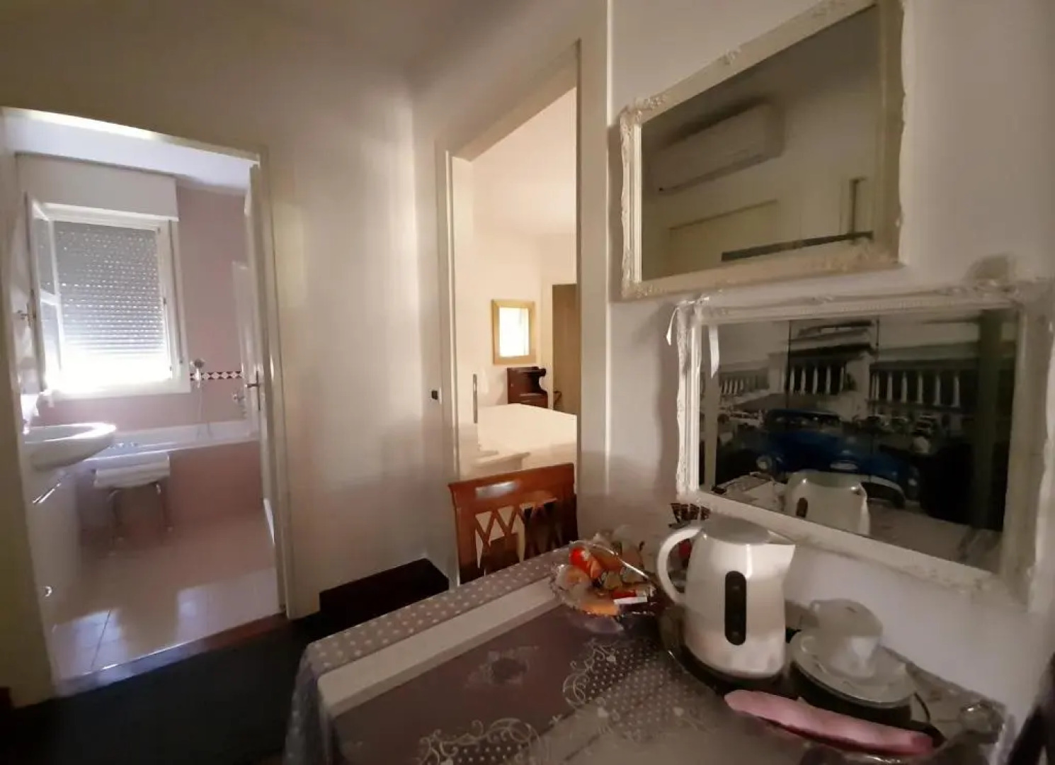 Luxury House Bed and Breakfast