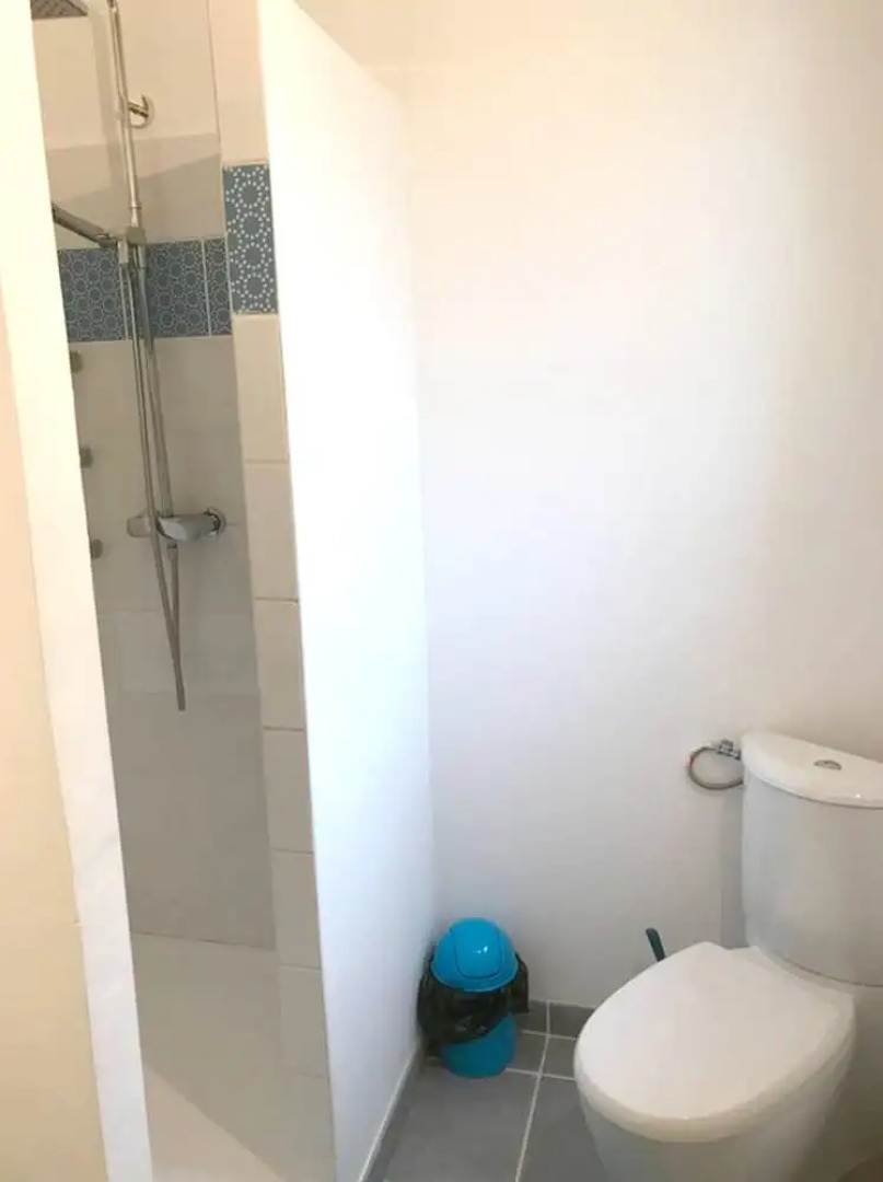 Apartment With 3 Bedrooms in Noves, With Wonderful Mountain View, Shared Pool, Enclosed Garden