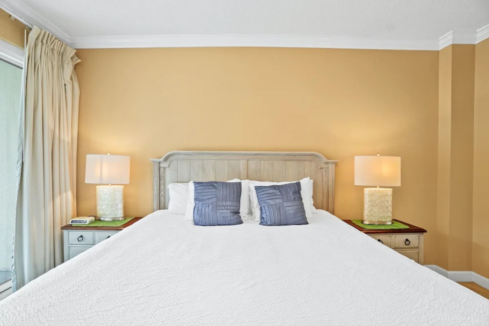 Tides at Top'sl Beach Resort by Panhandle Getaways