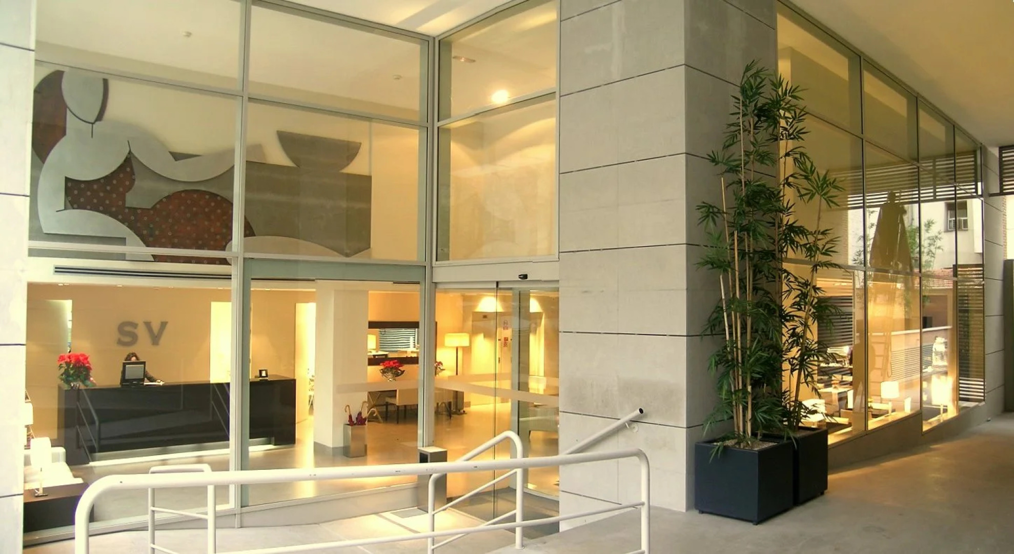 Отель Suites Viena Plaza De Espana