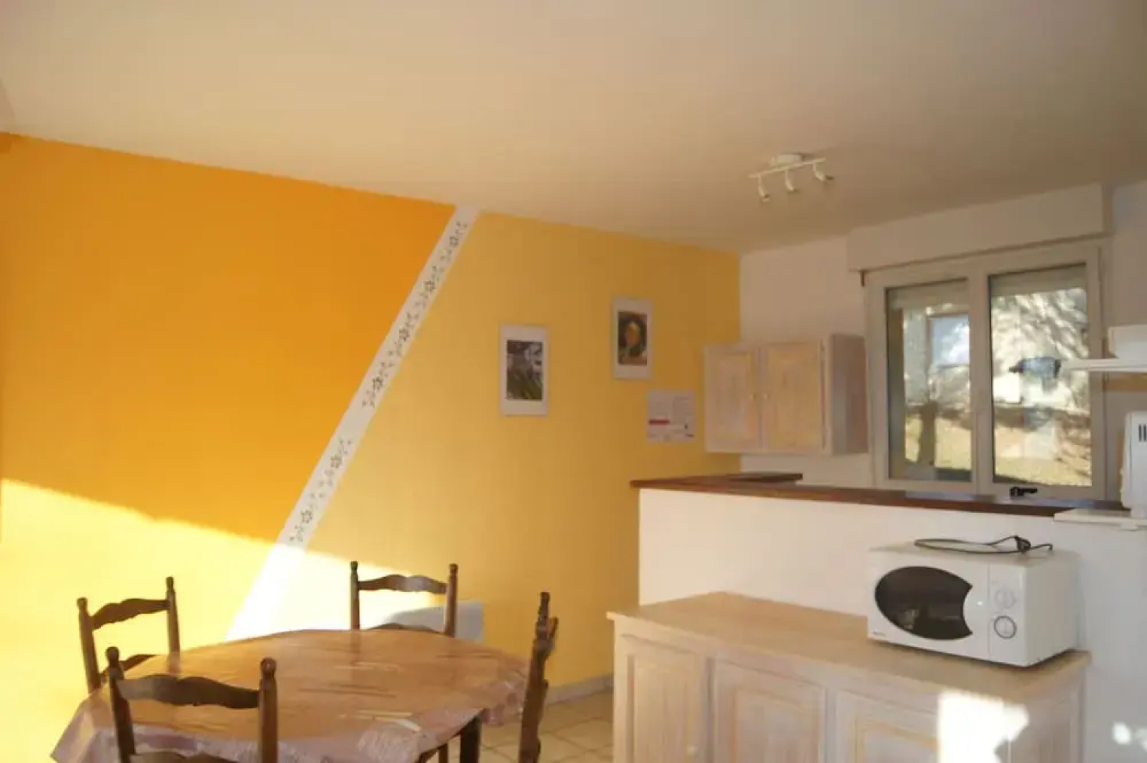 In the Country Side, Near Sarlat, Cottage With Indoor Heated Swimming Pool