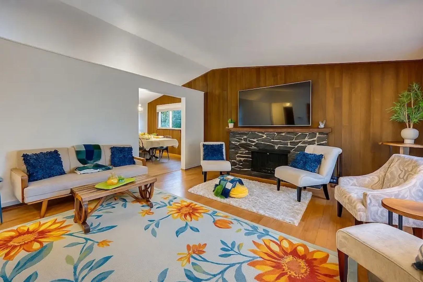 Peaceful House in Lake Forest Park