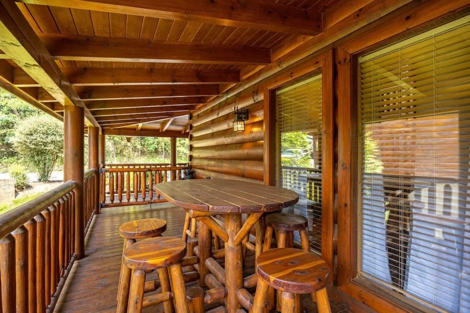 MooseBehaving - Two Bedroom Cabin