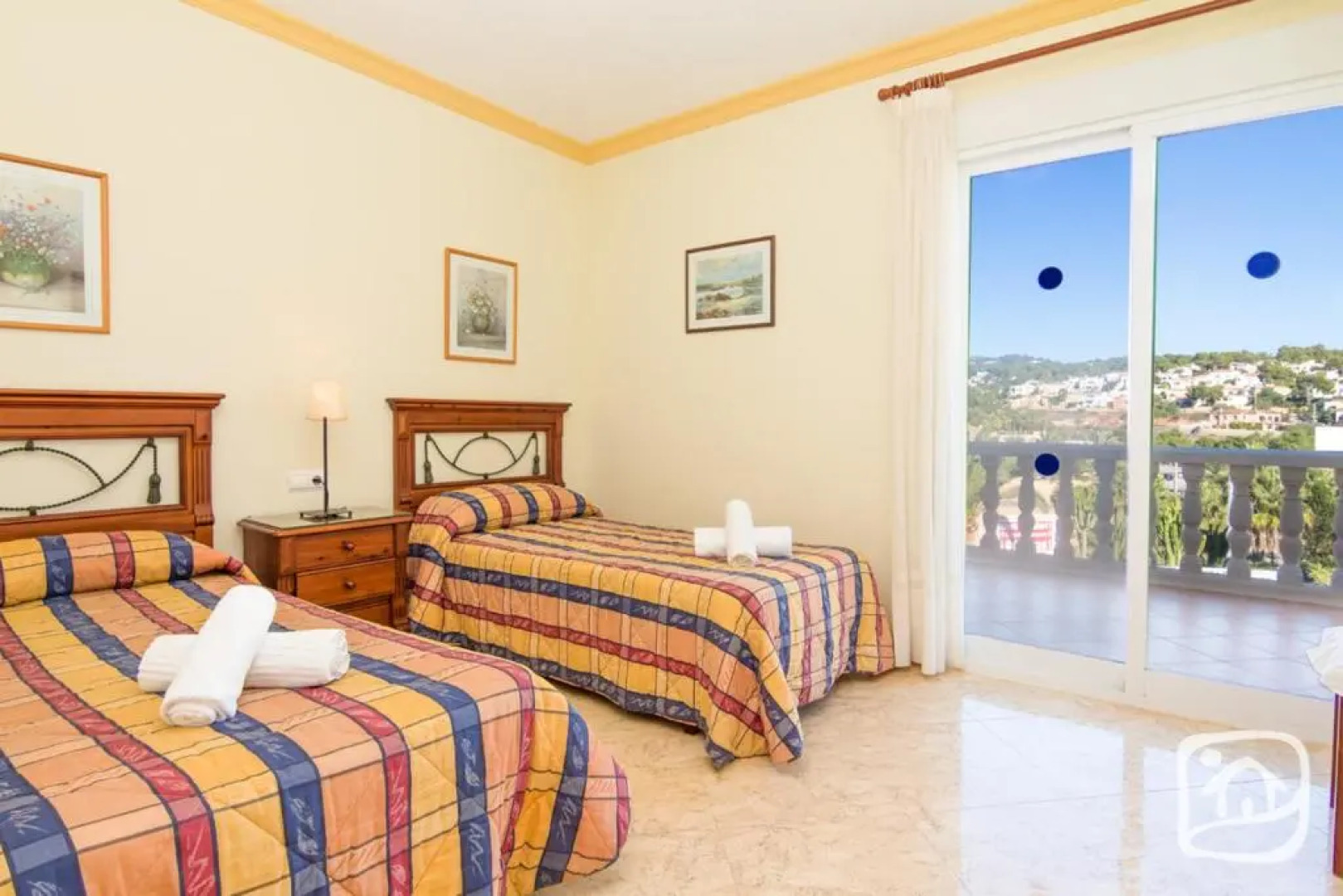 Abahana Villas La Marina