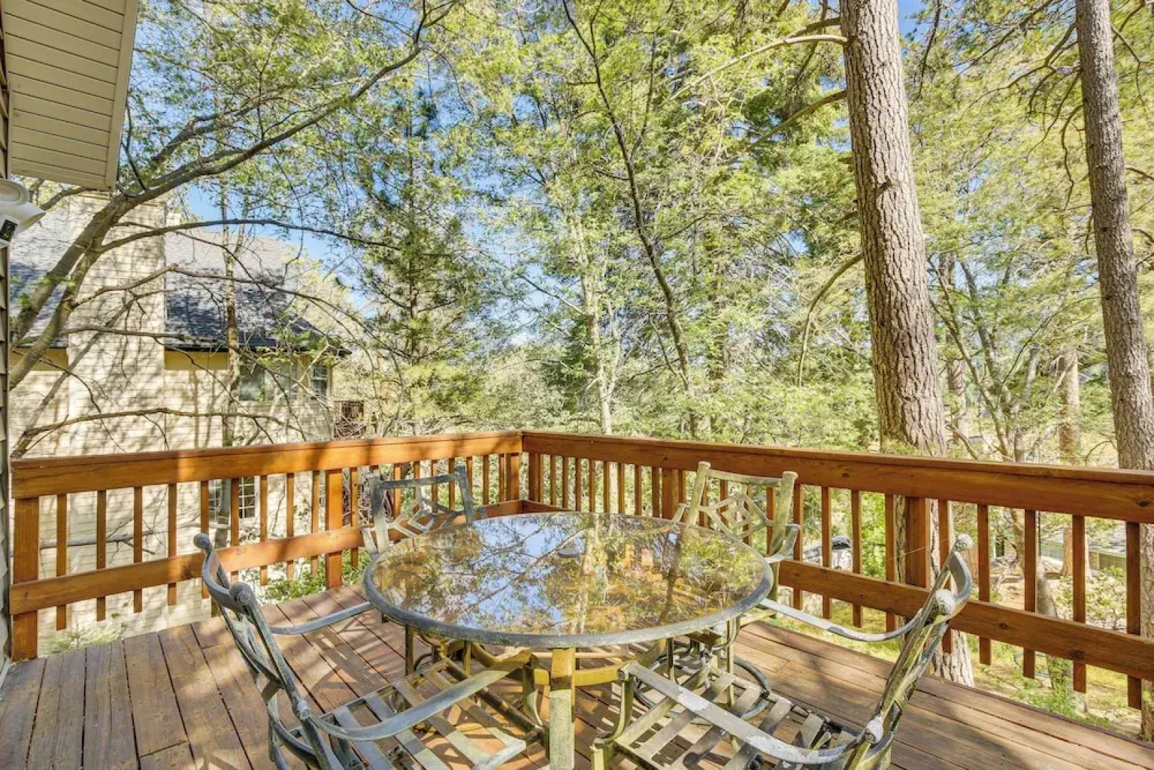 Chic Lake Arrowhead Retreat: 4 Seasons of Fun!