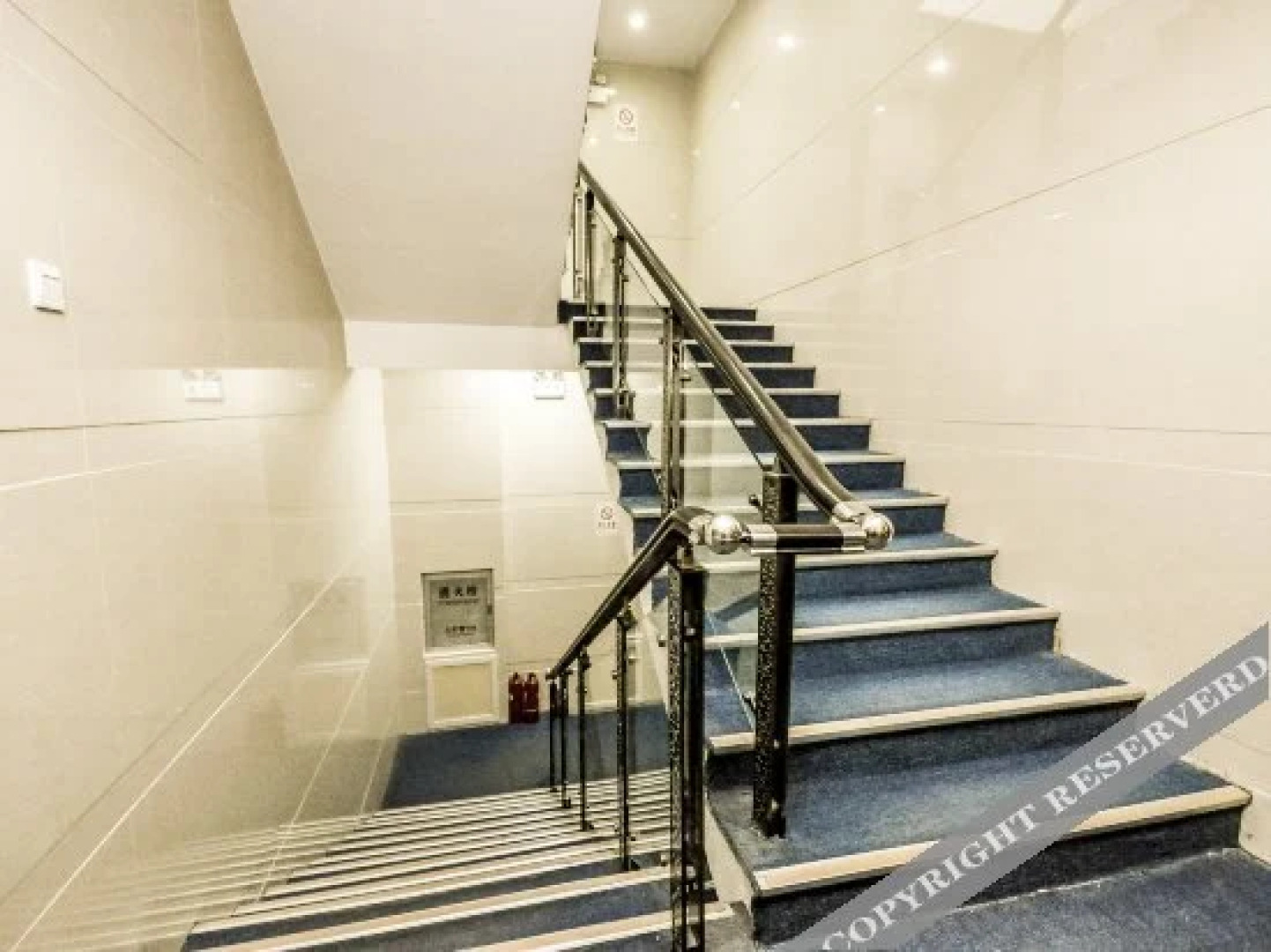 Yinhai Holiday Hotel