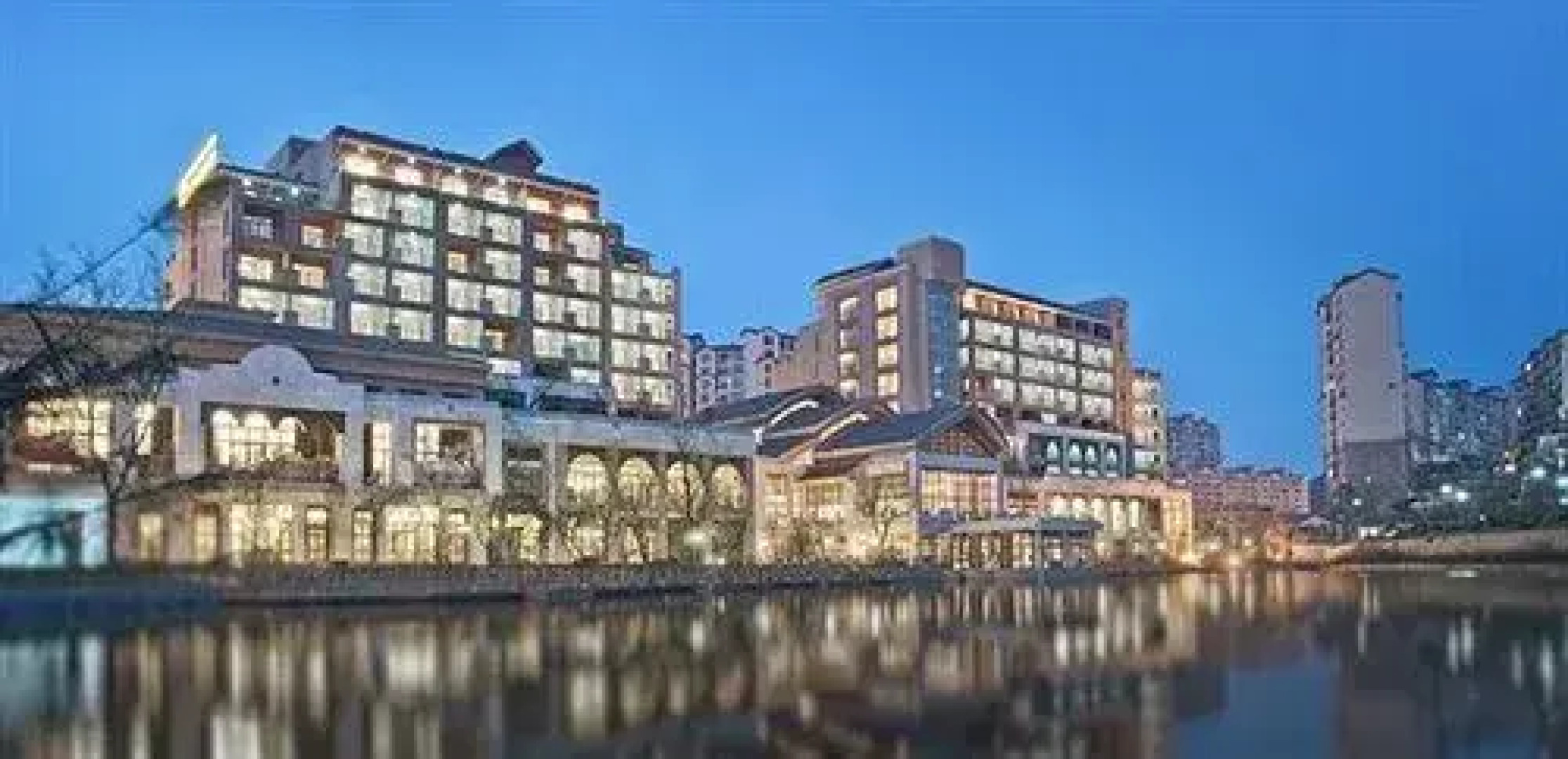 Baoli Ruiting Spring Hotel - Guiyang