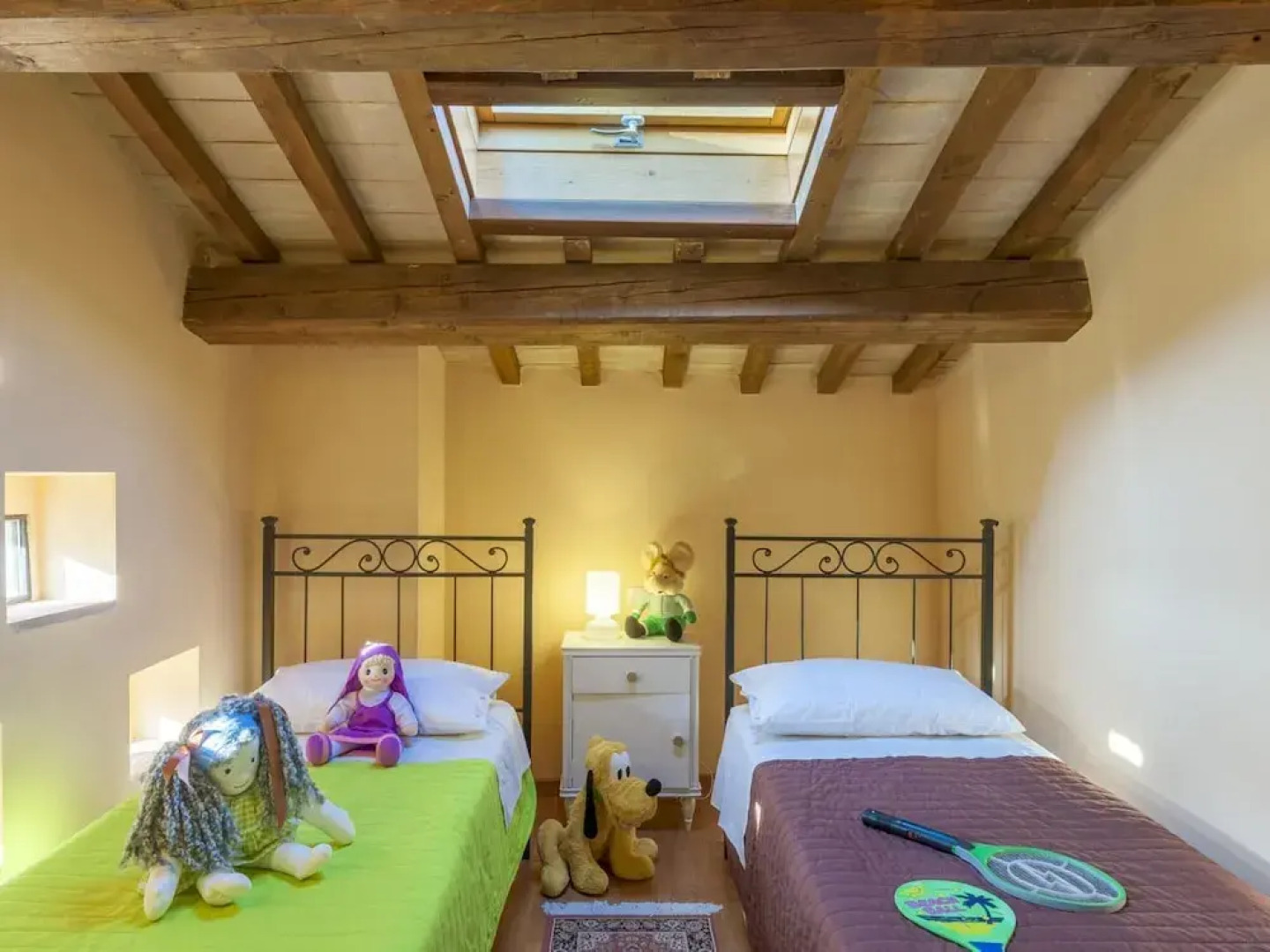 Beautiful Villa in Belforte All'isauro With Swimming Pool