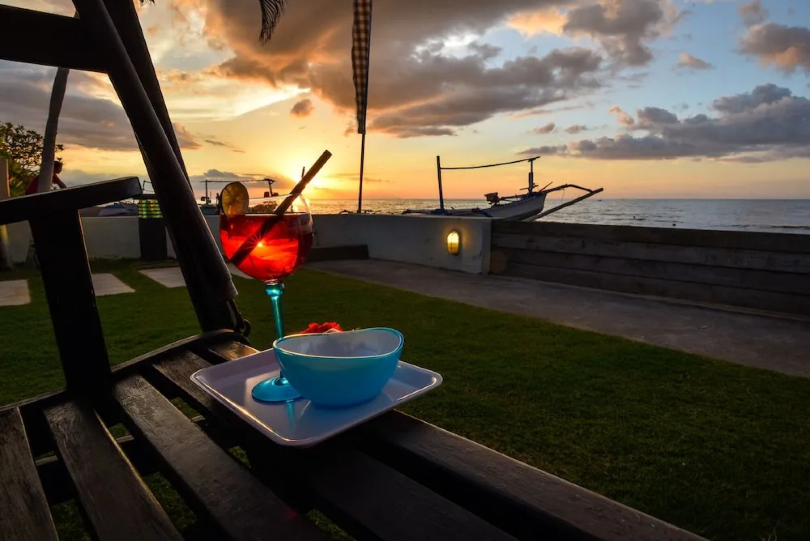 Villa Lovina Beach 2