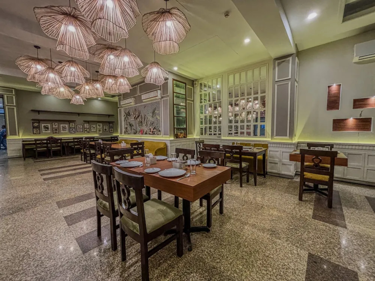 The Grand Hotel Bizzotel