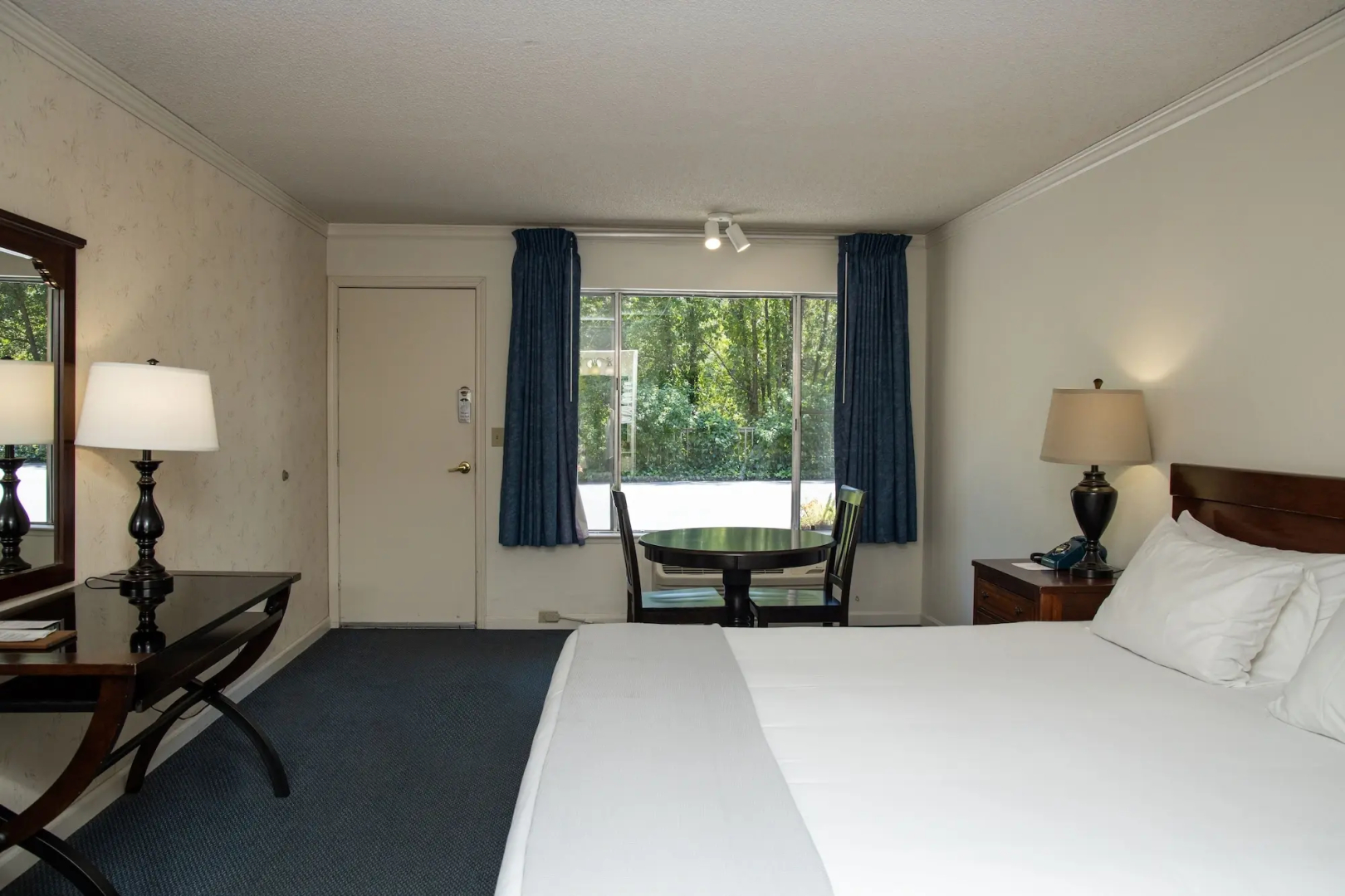 The Occidental Lodge