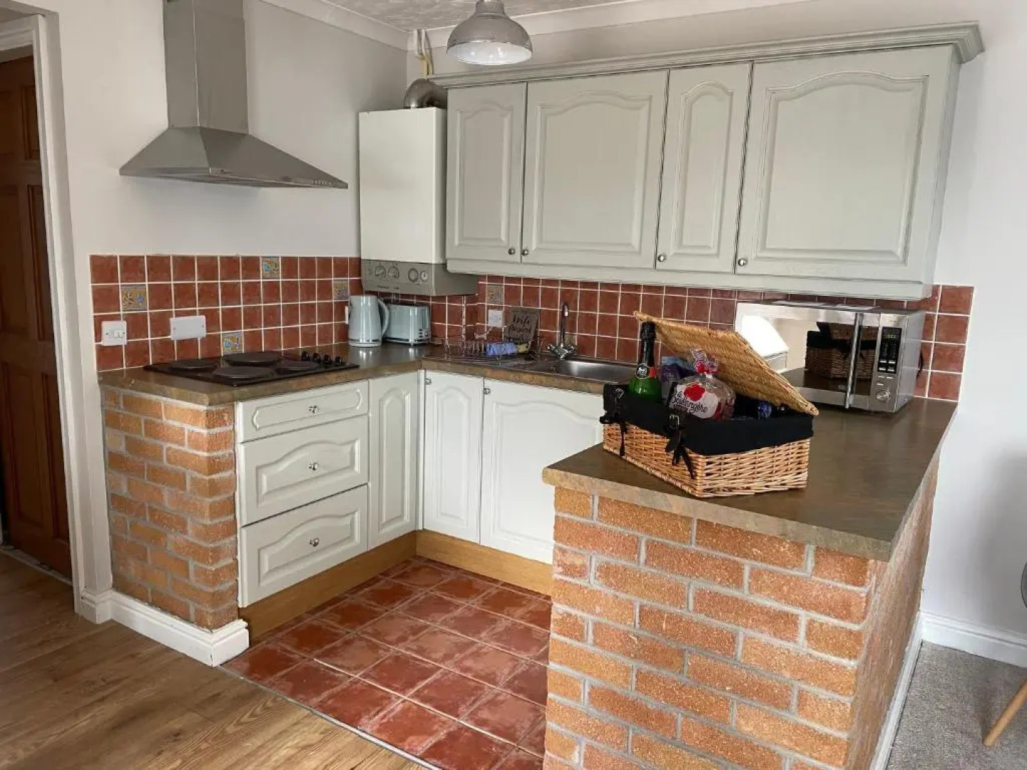 The Cwtch - a Self Contained One Bedroom Annex (Adults Only)