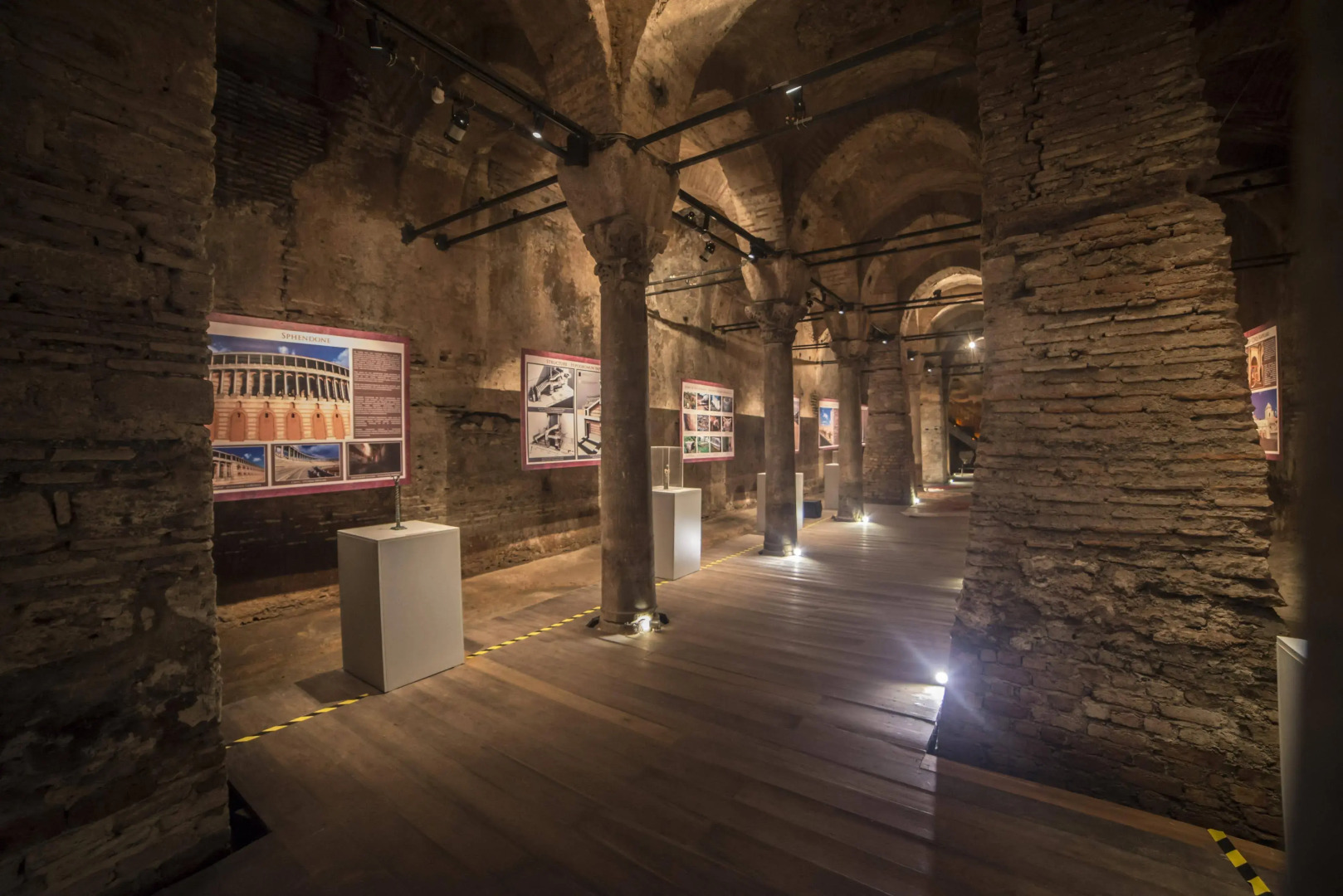 Sarnic Hotel & Sarnic Premier Hotel