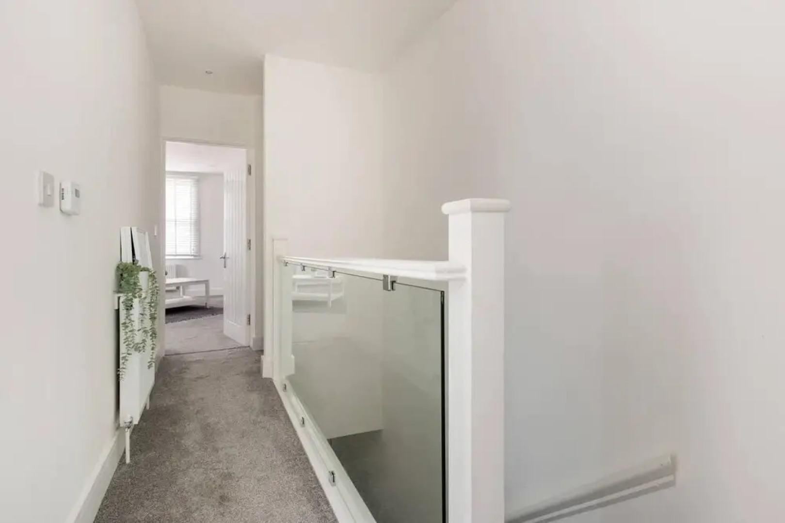 Modern Apartment, Castle View Rochester, England