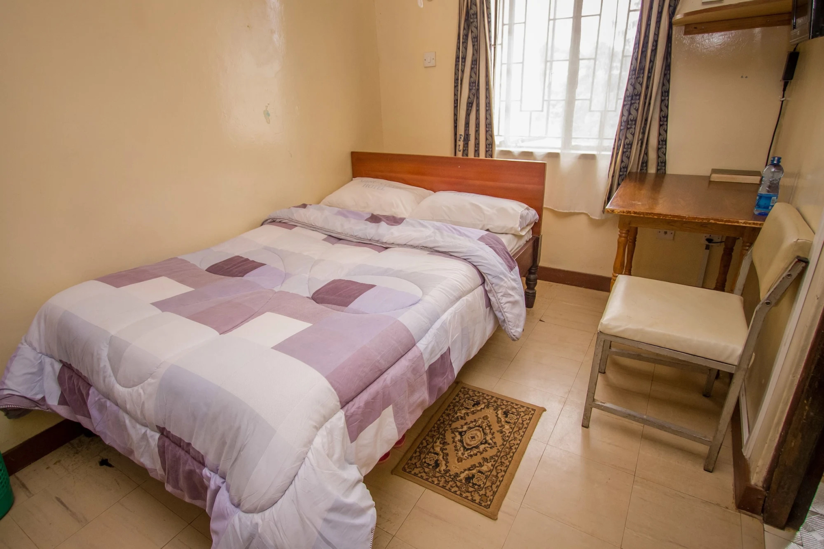 Meru Safari Hotel