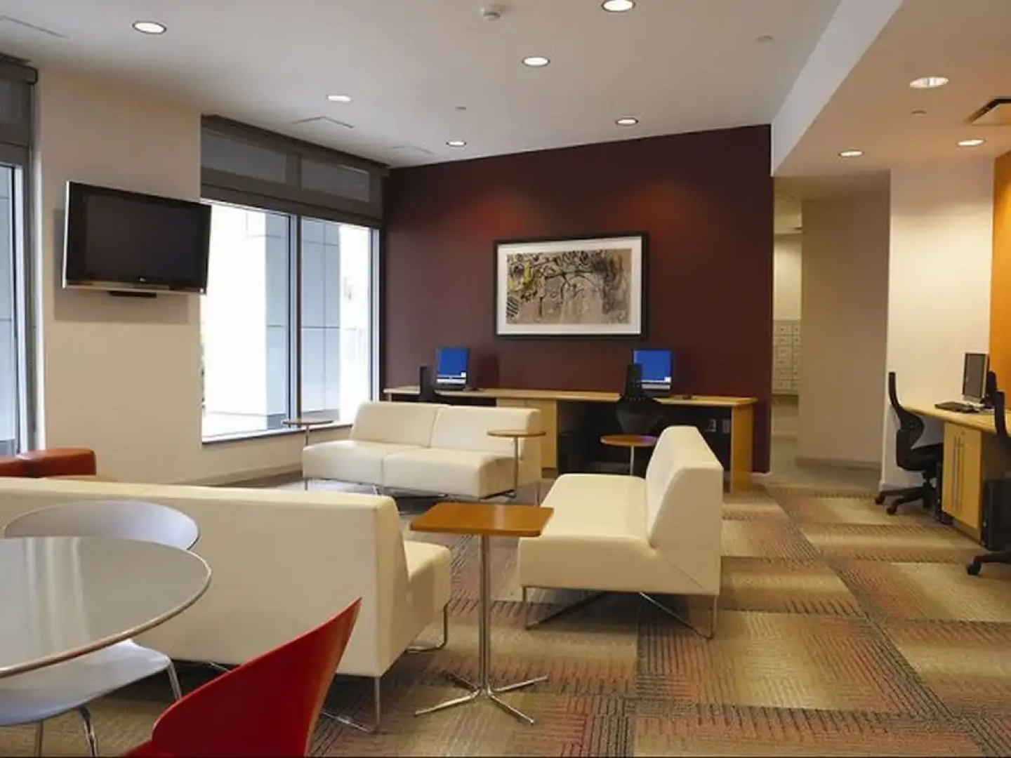 Modern Apartments in University Park