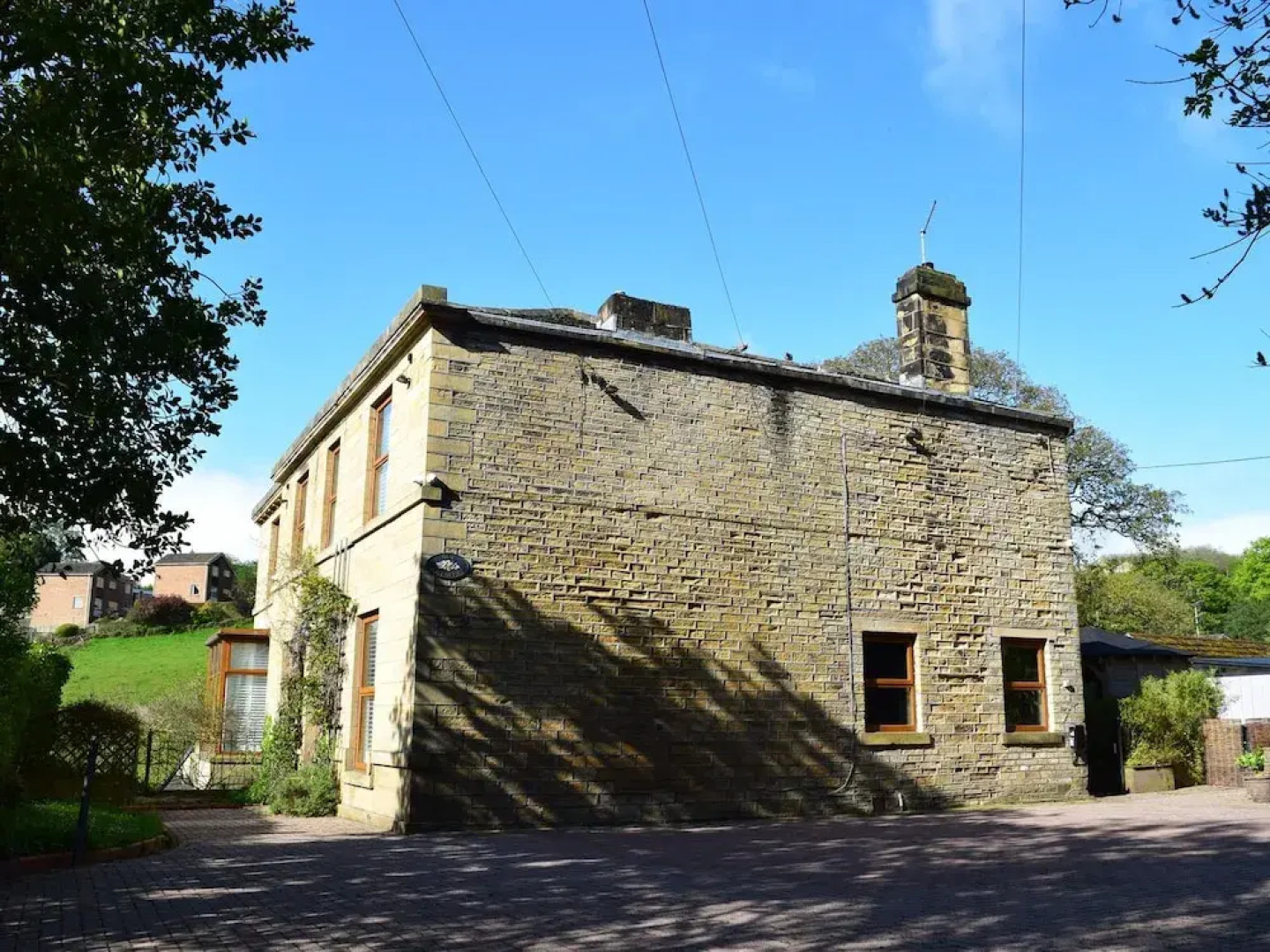 The Old Post Office - Pet Friendly Group Stays in Holmfirth