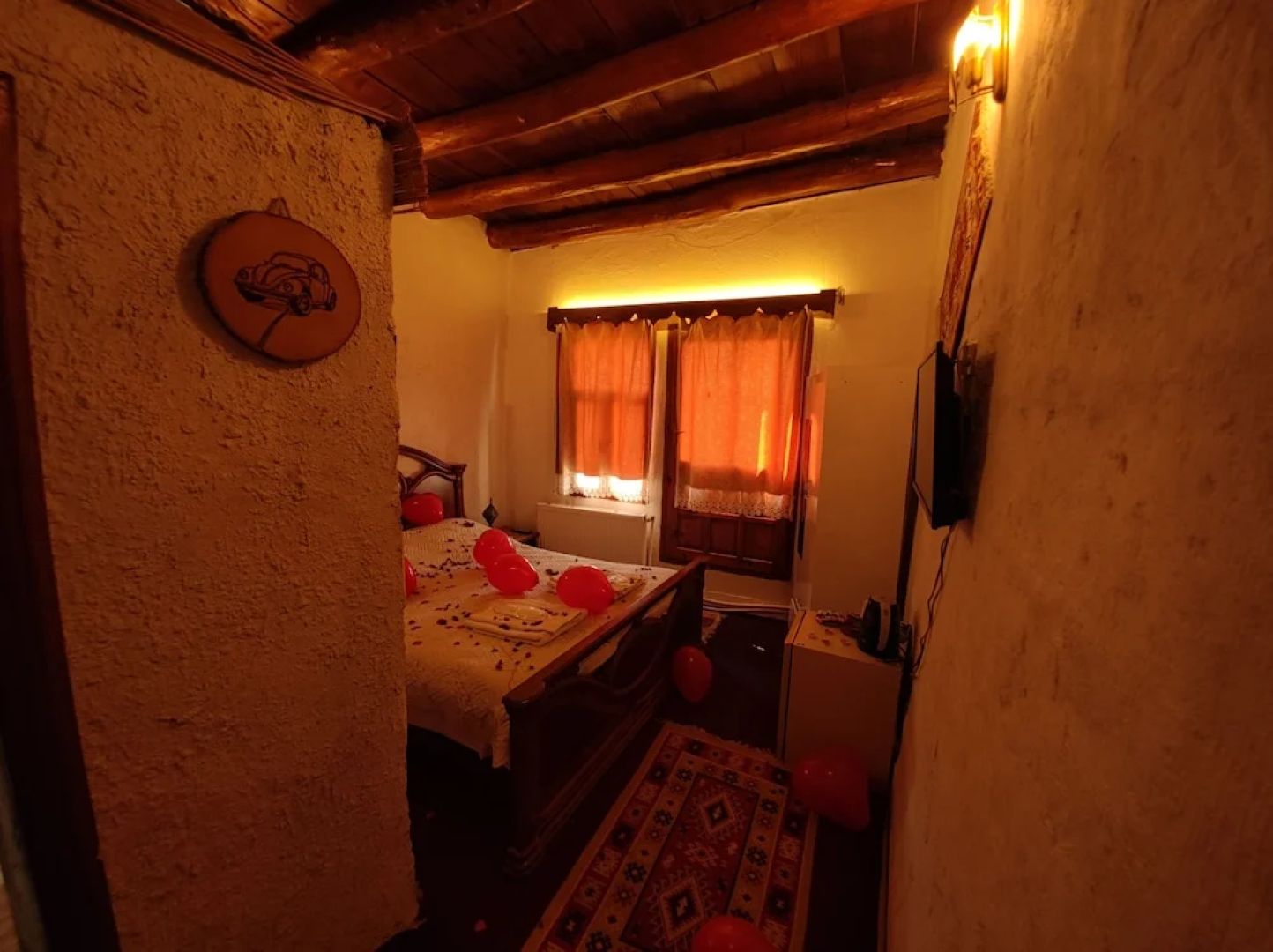 Unicorn Cave Hotel