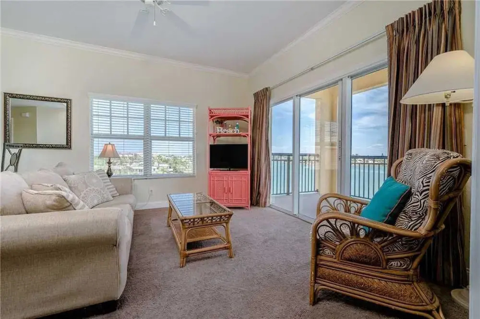 310 - Palms of Treasure Island