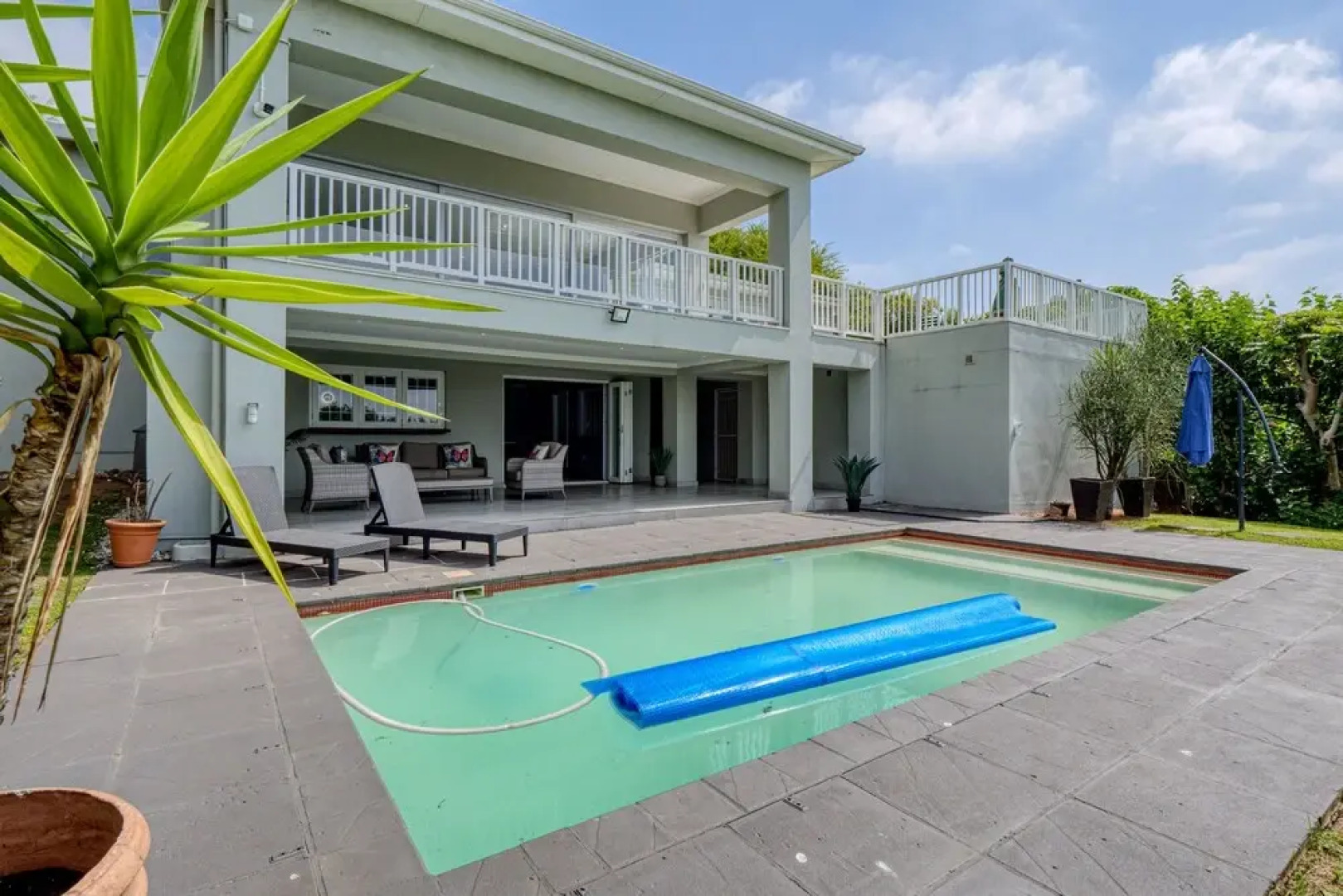 Gemmell Place by HostAgents