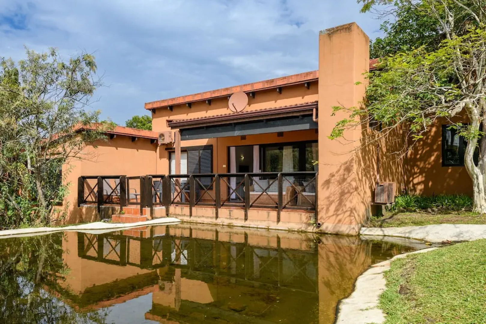 San Lameer Villa Rentals 10901