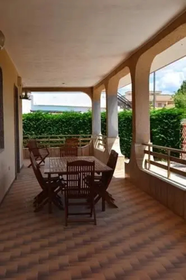 Sasinae - Villa Via V3