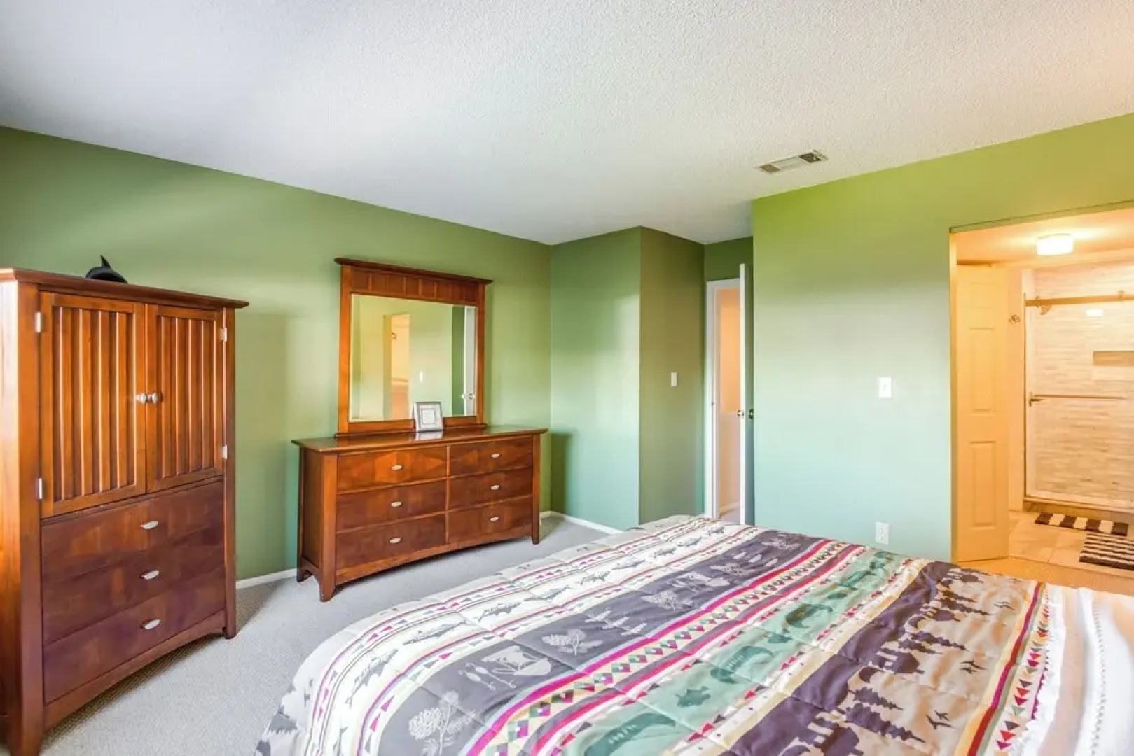 Quaint Welaka Getaway: Steps to St Johns River!