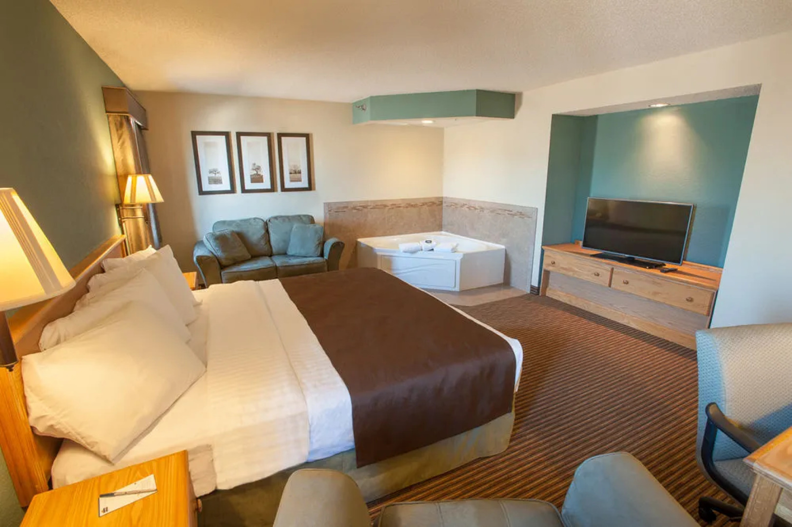 AmericInn Hotel & Suites Mankato — Conference Center