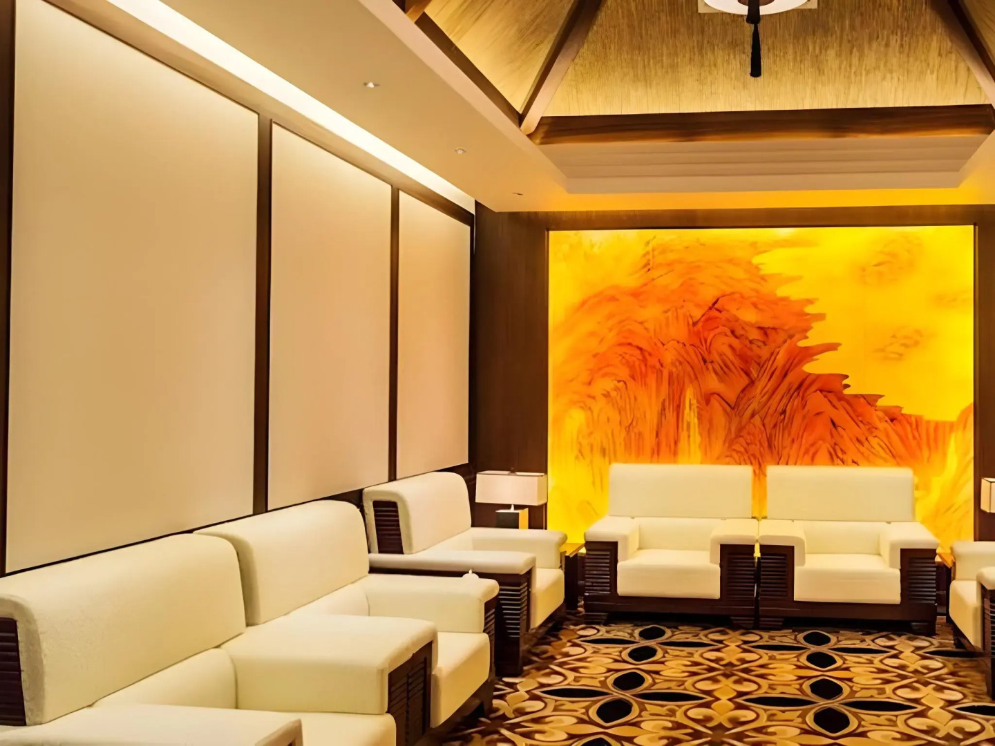 Wuzhishan Yatai Rainforest Resort Hotel