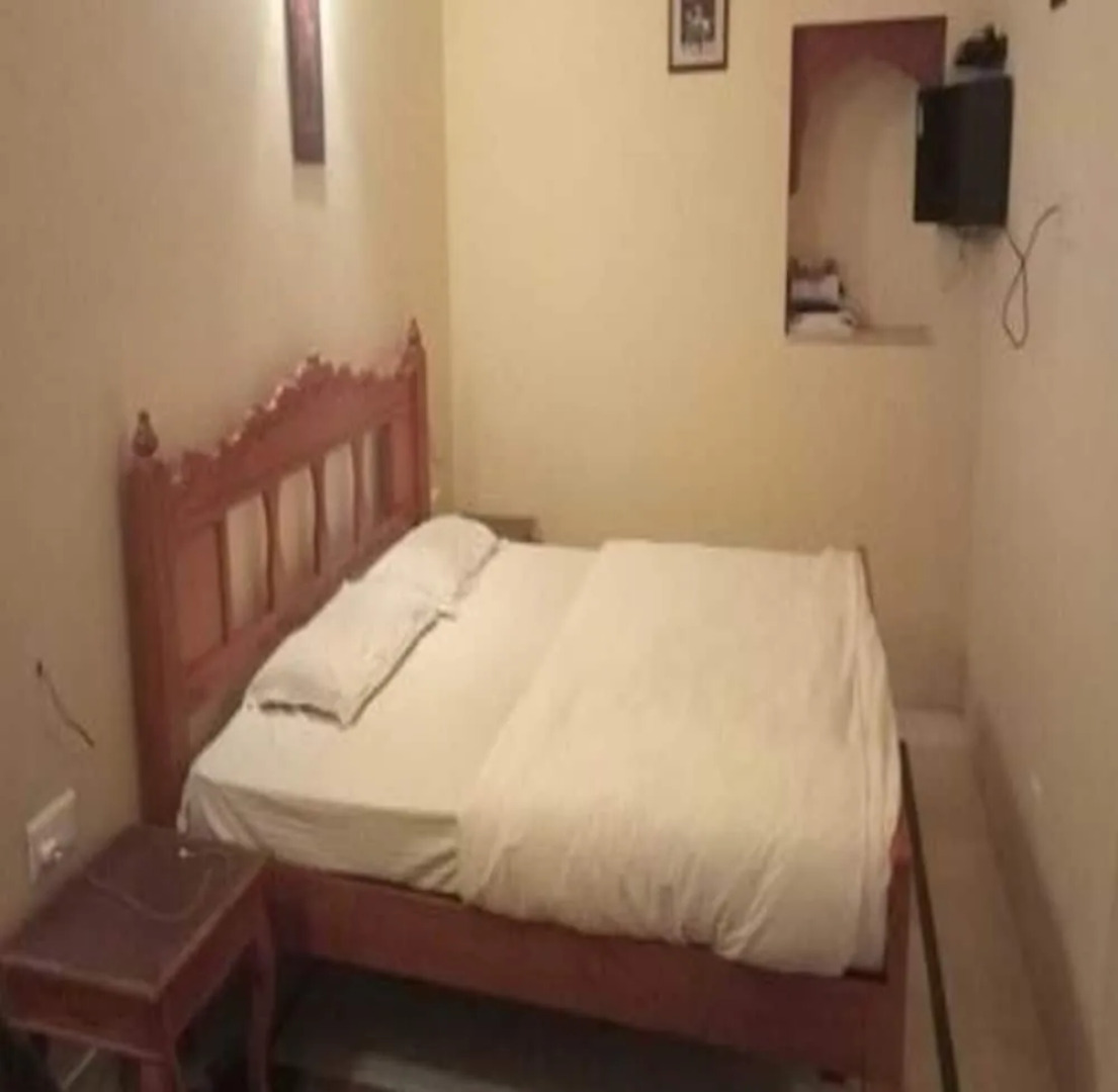 Osian Sand Dunes Resort and Camps